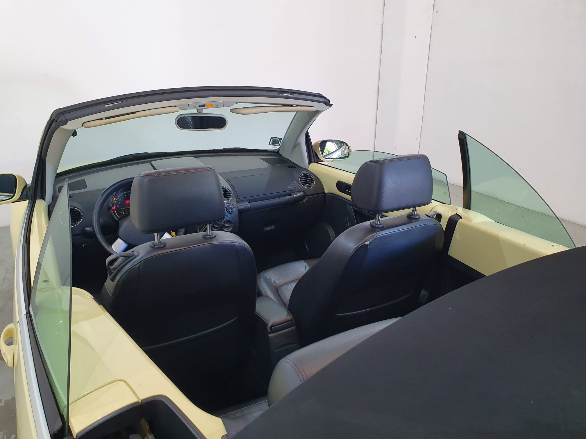 Volkswagen New Beetle Cabriolet 1.4 · Ano 2007 — imagen 40