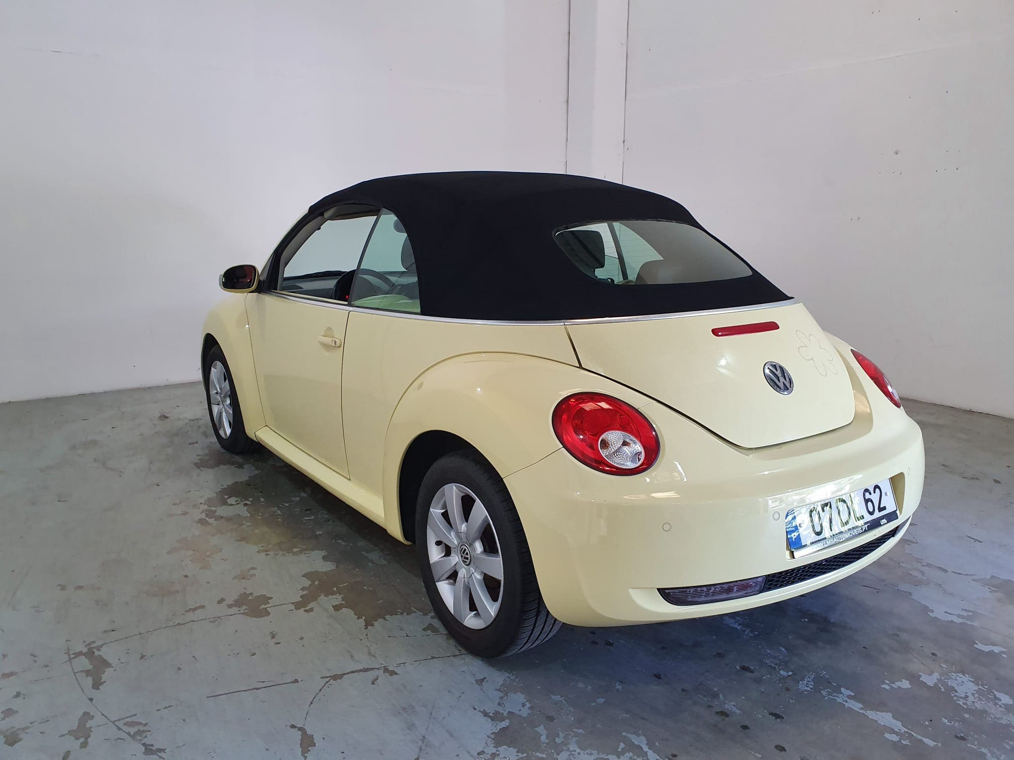 Volkswagen New Beetle Cabriolet 1.4 · Ano 2007 — imagen 3