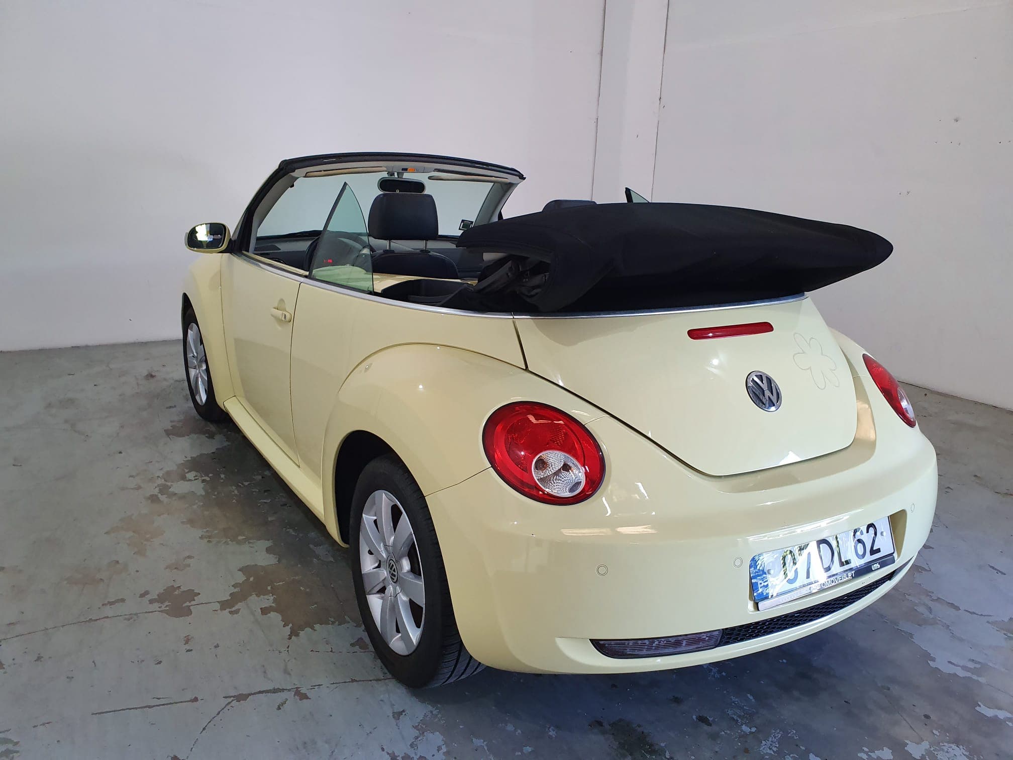Volkswagen New Beetle Cabriolet 1.4 · Ano 2007 — imagen 8
