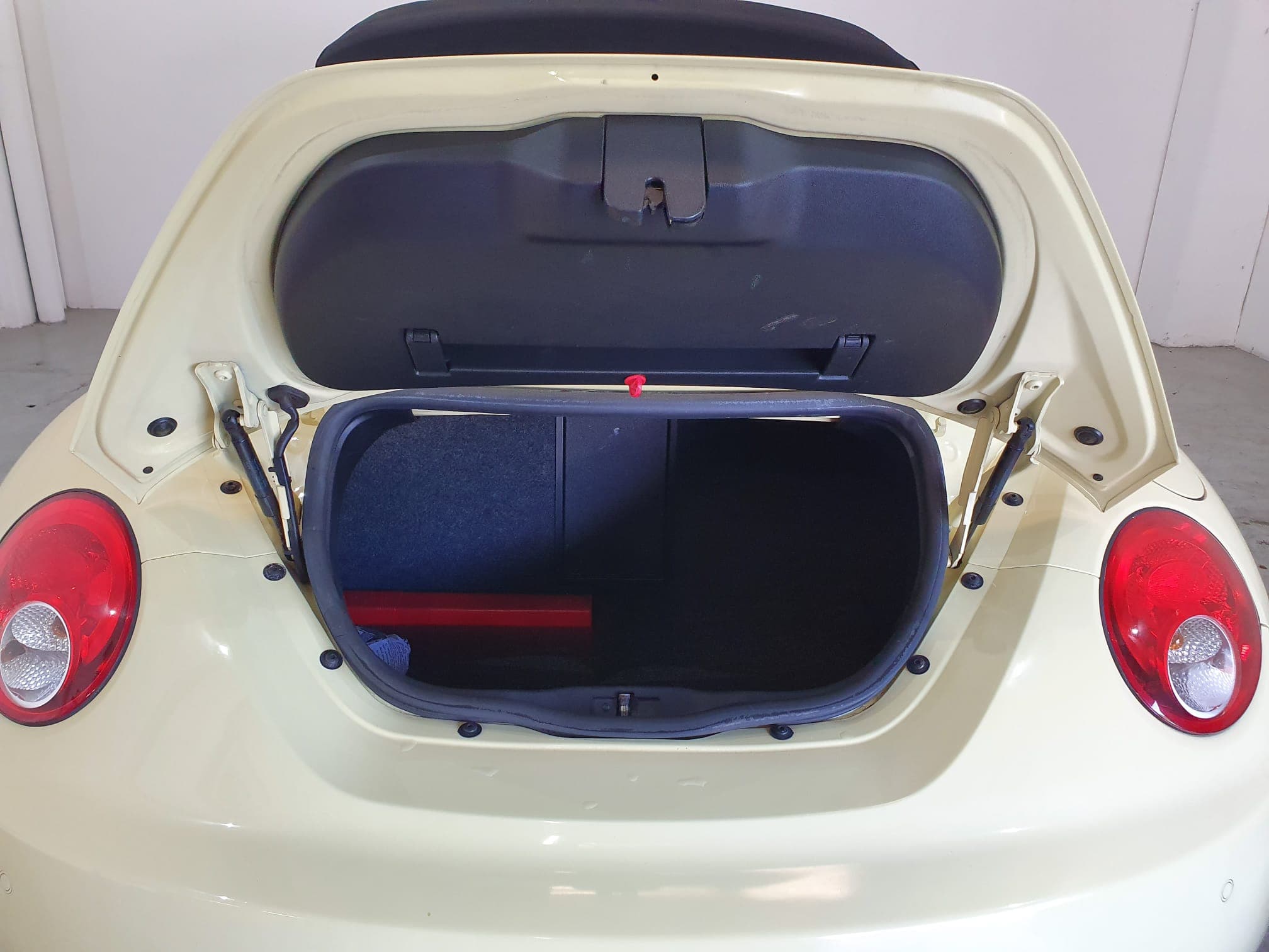 Volkswagen New Beetle Cabriolet 1.4 · Ano 2007 — imagen 6