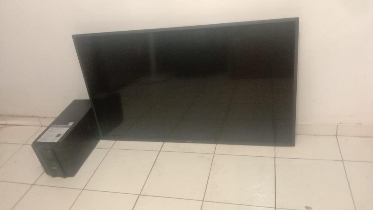 TV Samsung — image 1