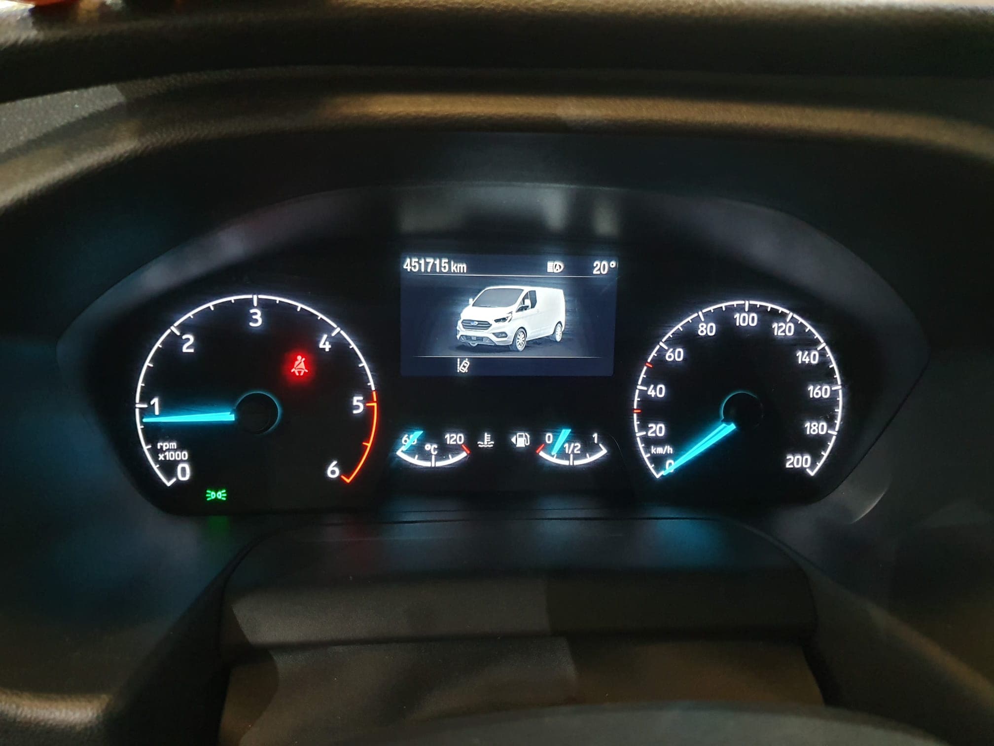 Ford Transit Custom · Ano 2019 — imagen 21