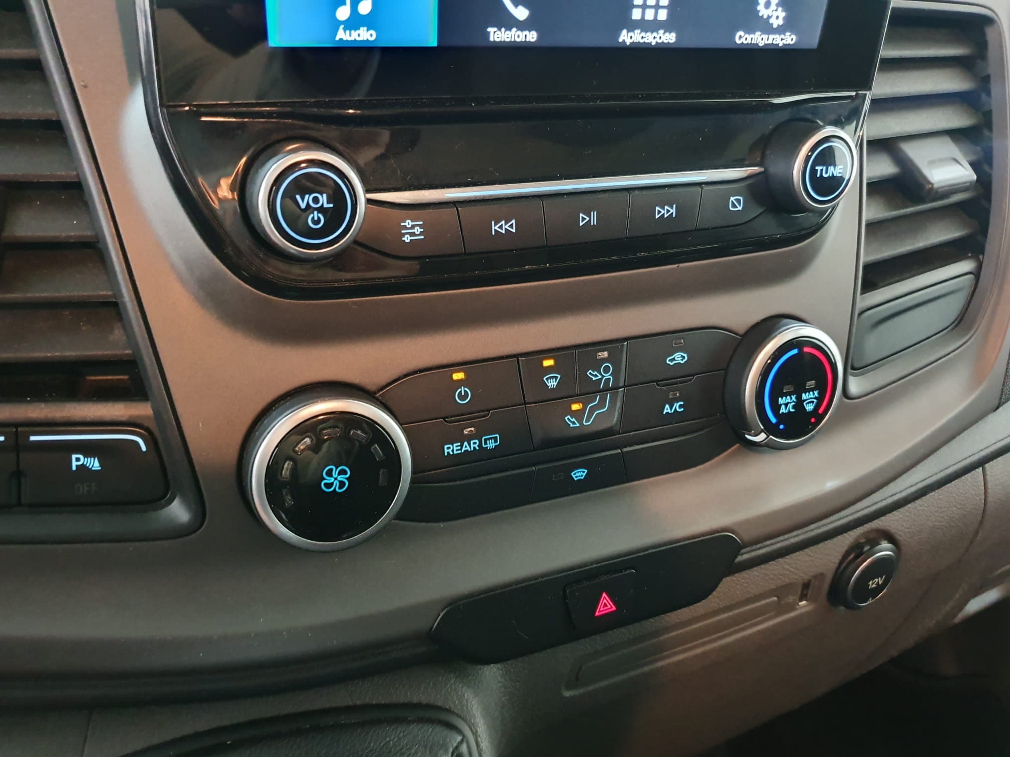 Ford Transit Custom · Ano 2019 — imagen 34