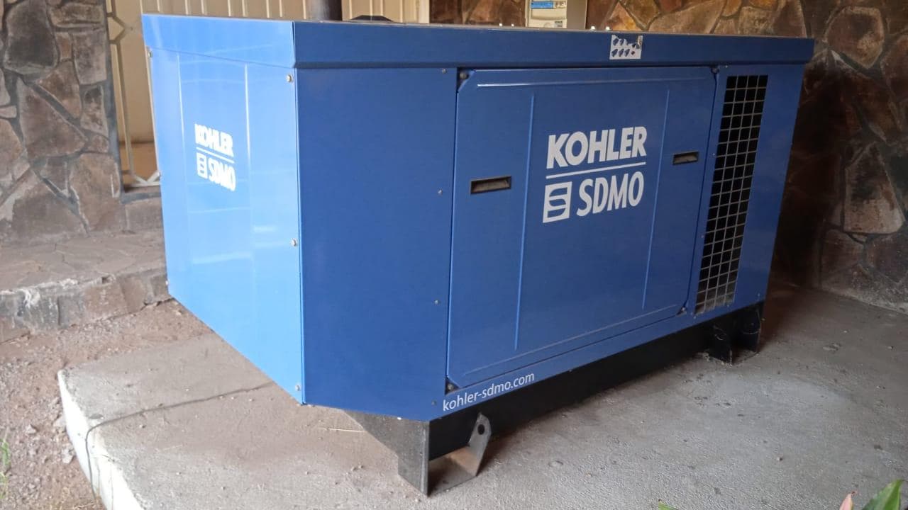 Gerador KOHLER SDMO — imagen 1