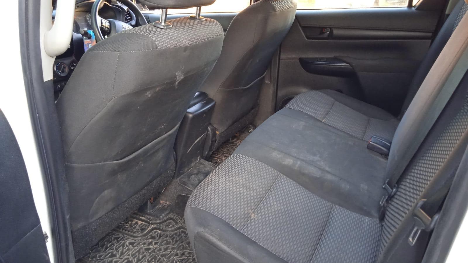 Toyota Hilux — imagen 9