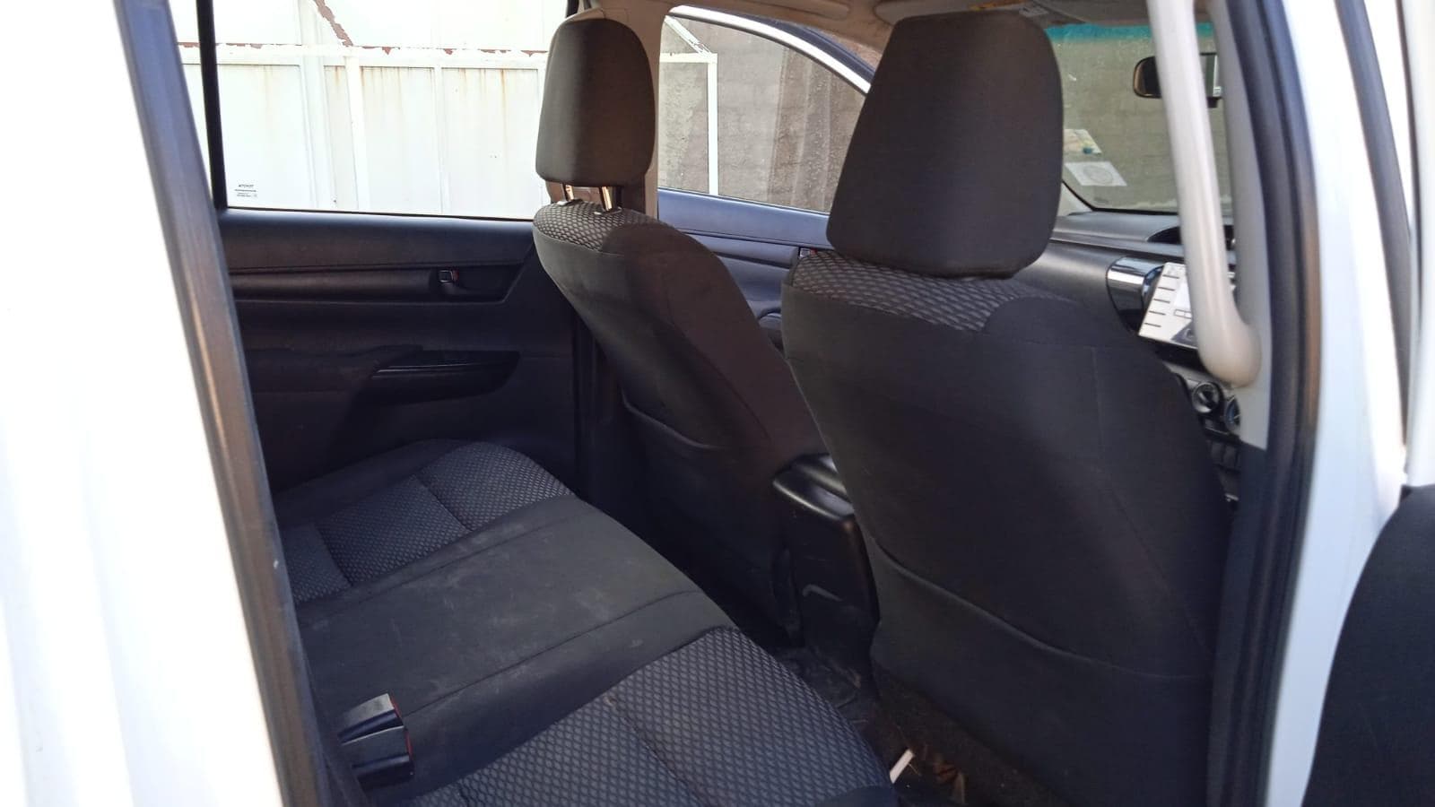 Toyota Hilux — imagen 10