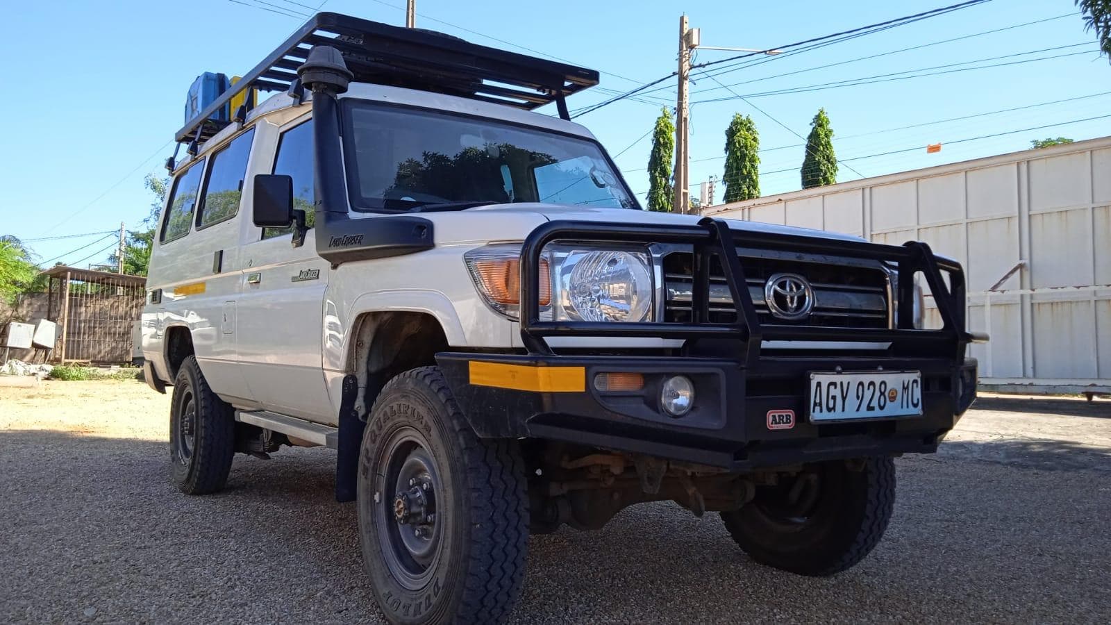 Toyota Landcruiser — imagem 13