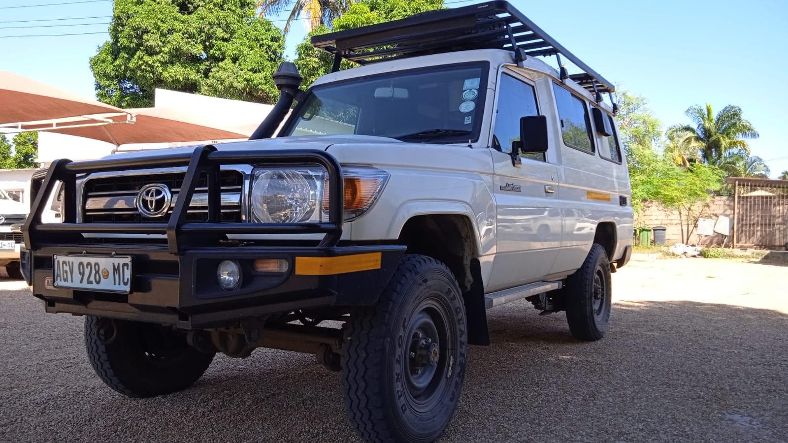 Toyota Landcruiser — imagem 1
