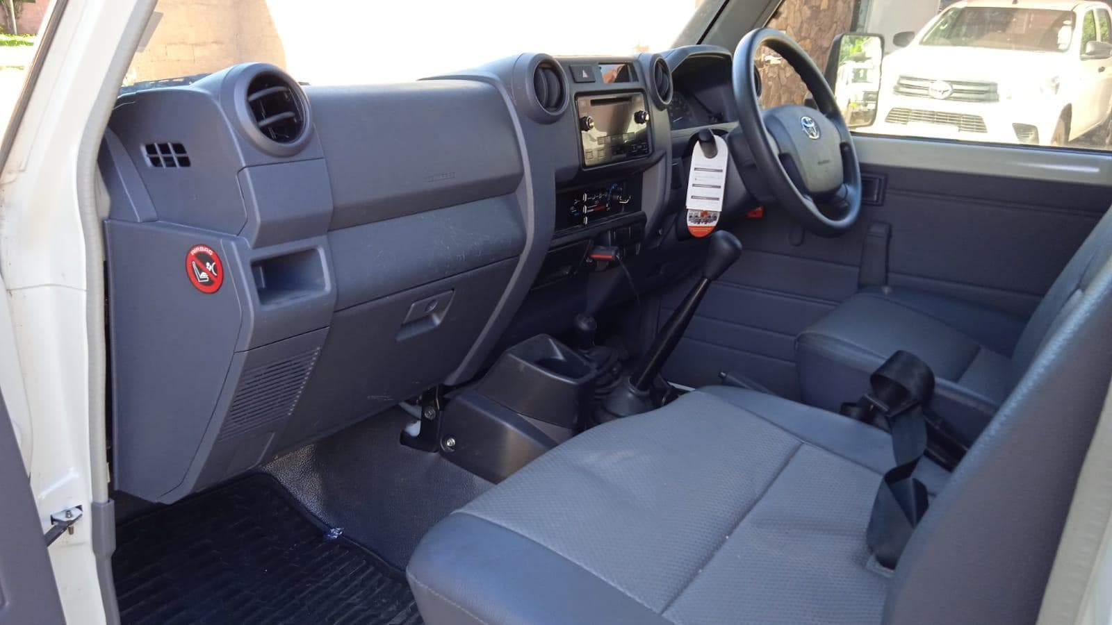 Toyota Landcruiser — imagem 16