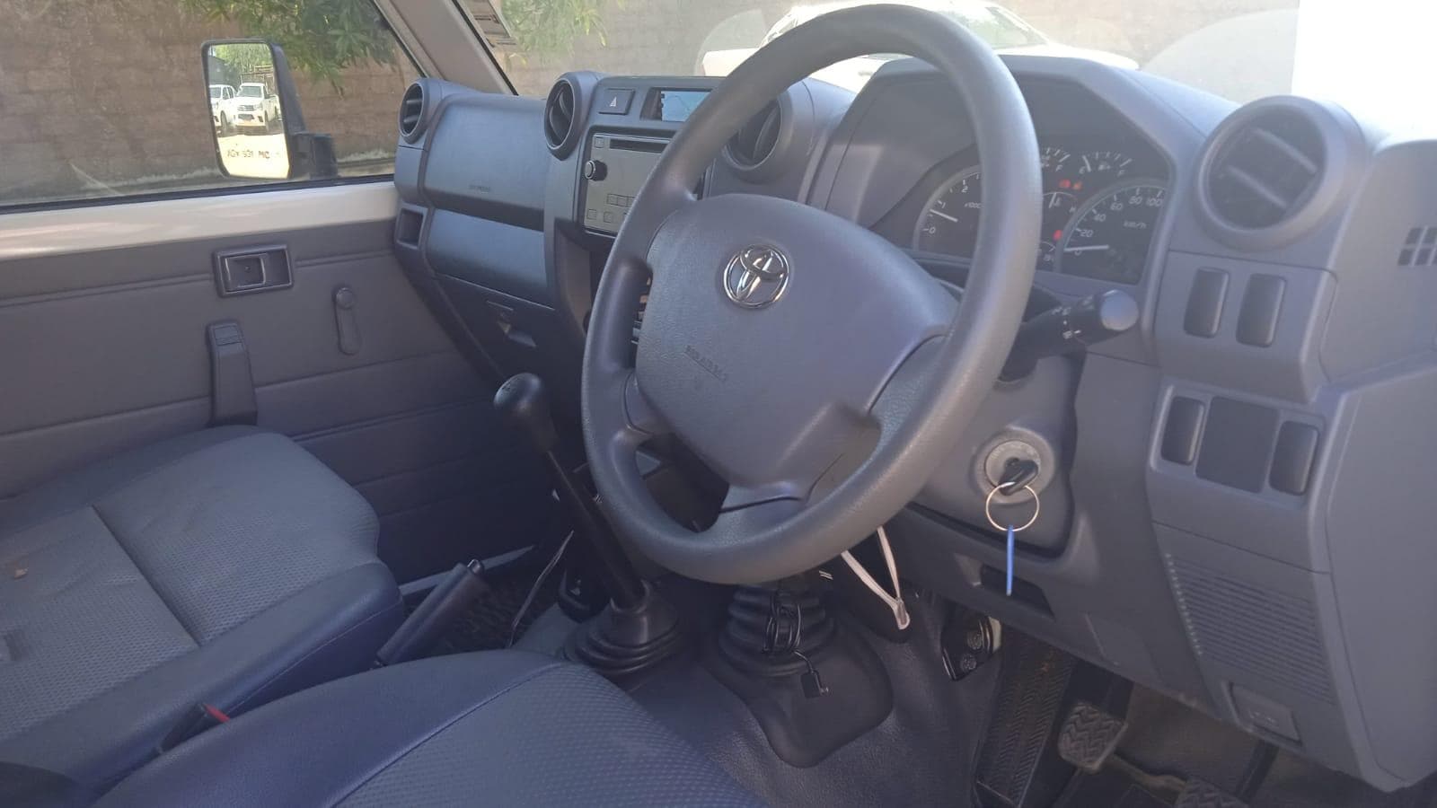 Toyota Landcruiser — imagen 19