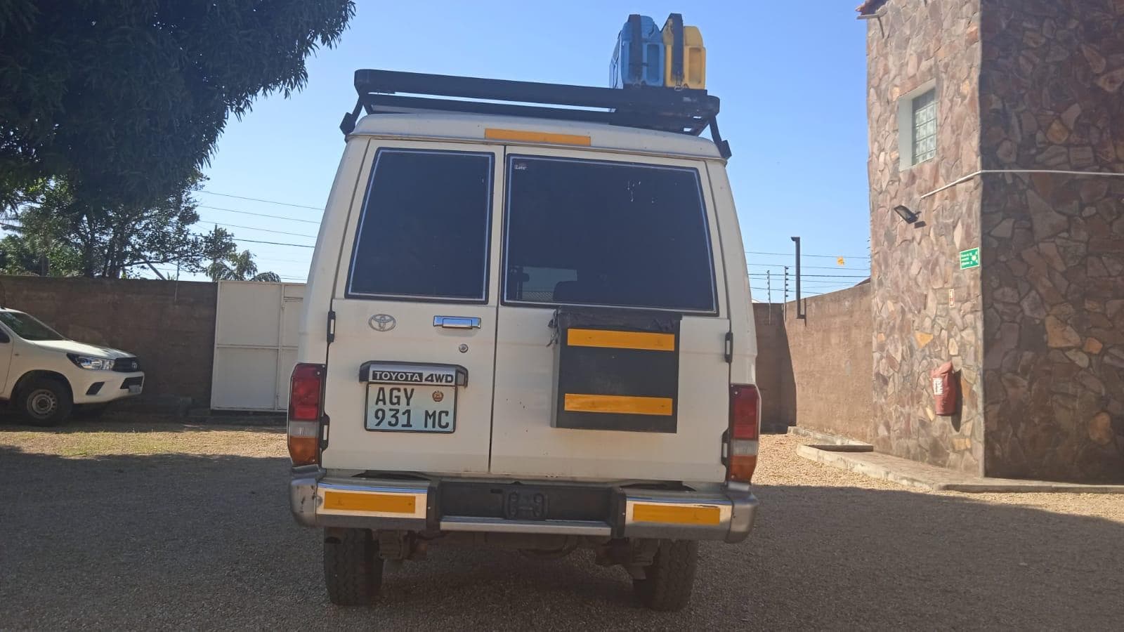 Toyota Landcruiser — imagen 7