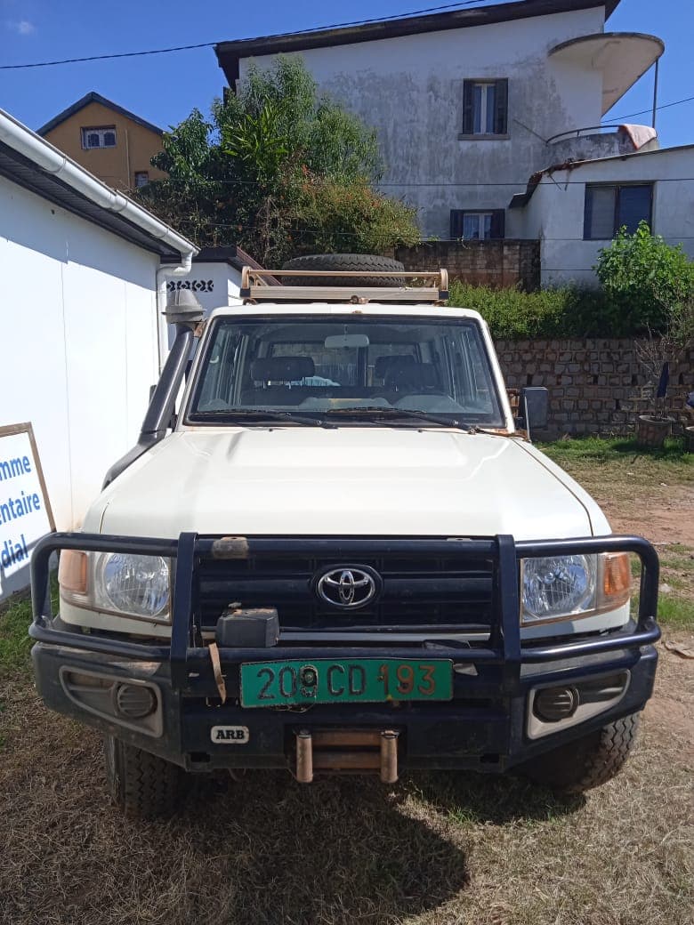 Toyota Land Cruiser — imagem 3