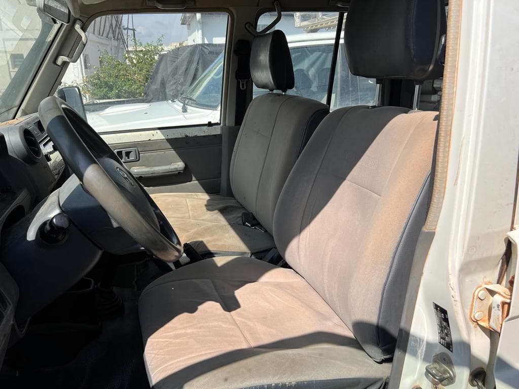 Toyota Land Cruiser — imagem 3