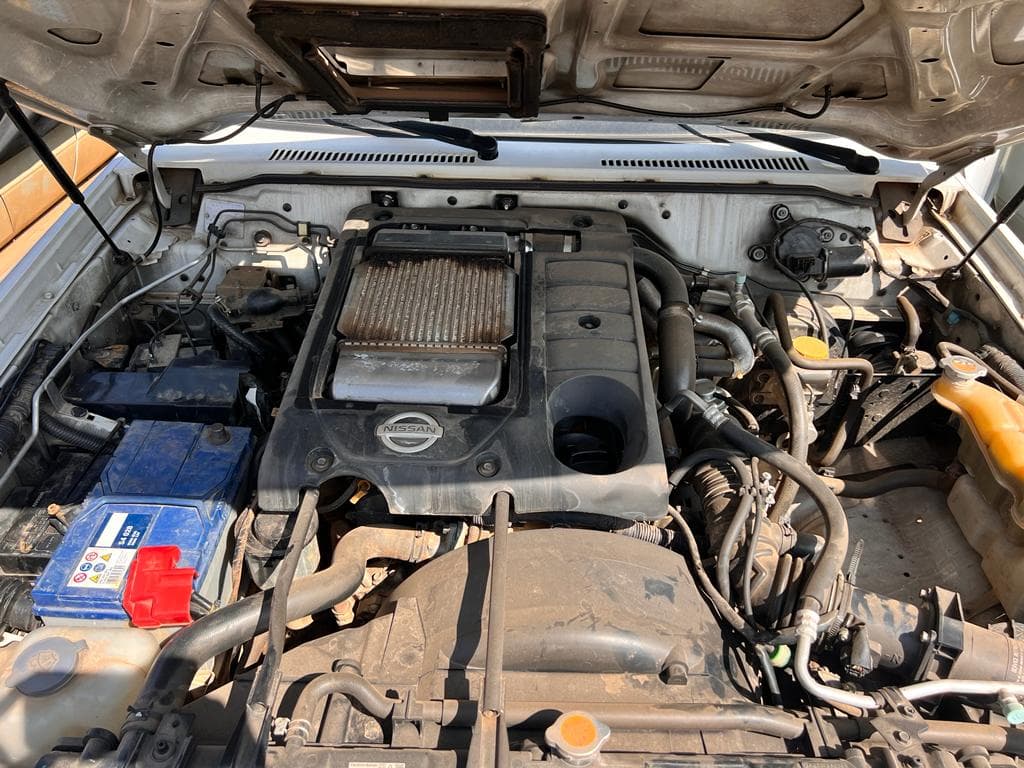 Nissan Patrol GL — imagem 23