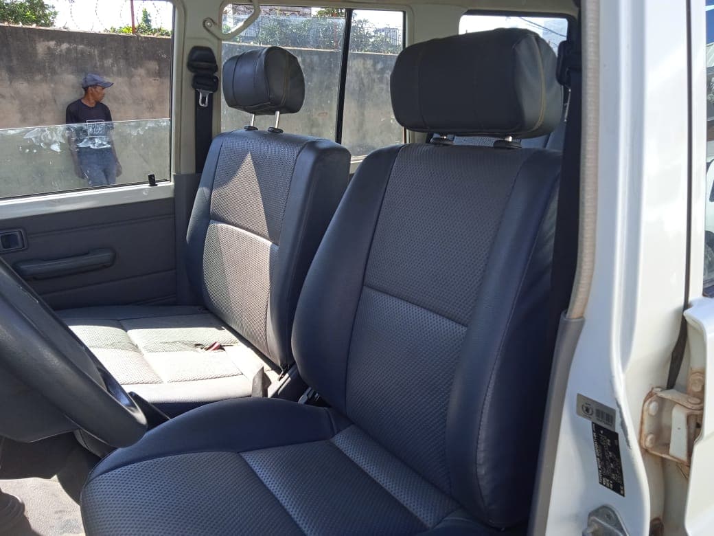 Toyota Land Cruiser — imagen 11
