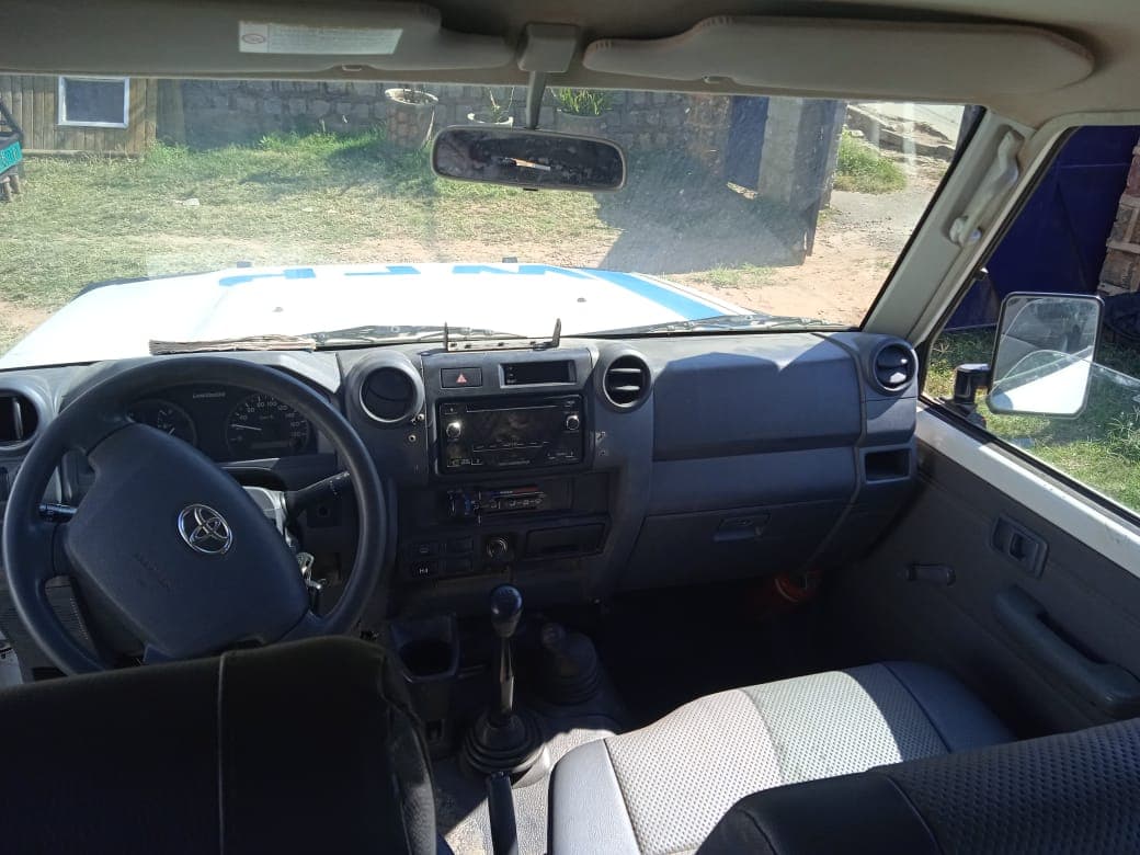 Toyota Land Cruiser — imagen 15