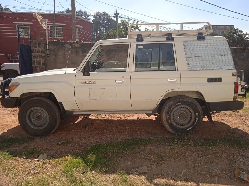 Toyota Land Cruiser — imagen 17