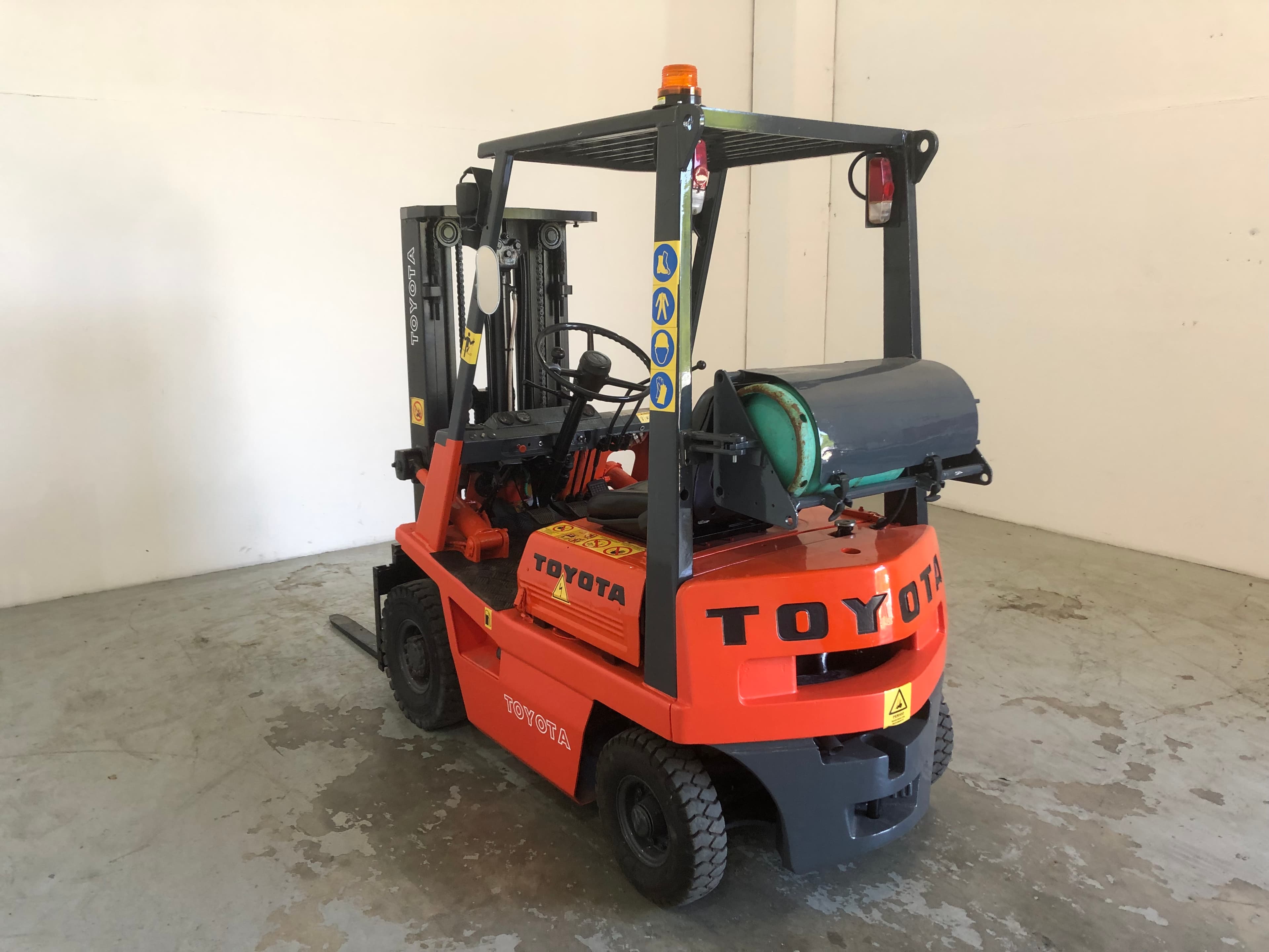 Empilhador Gás Toyota — image 6
