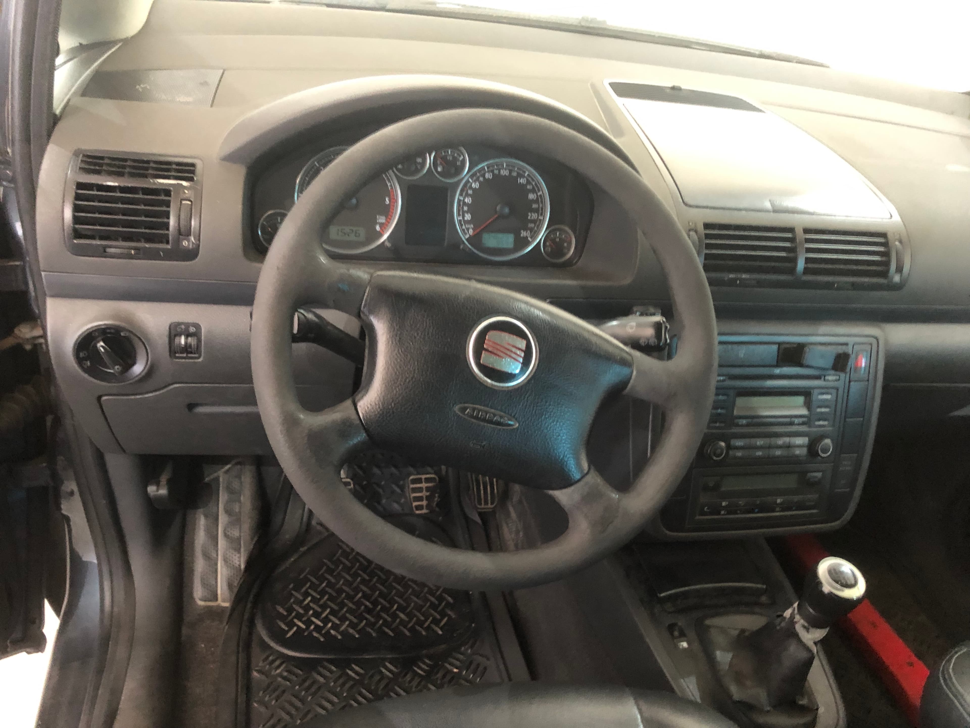 Seat Alhambra TDI · Ano 2007 — imagem 25