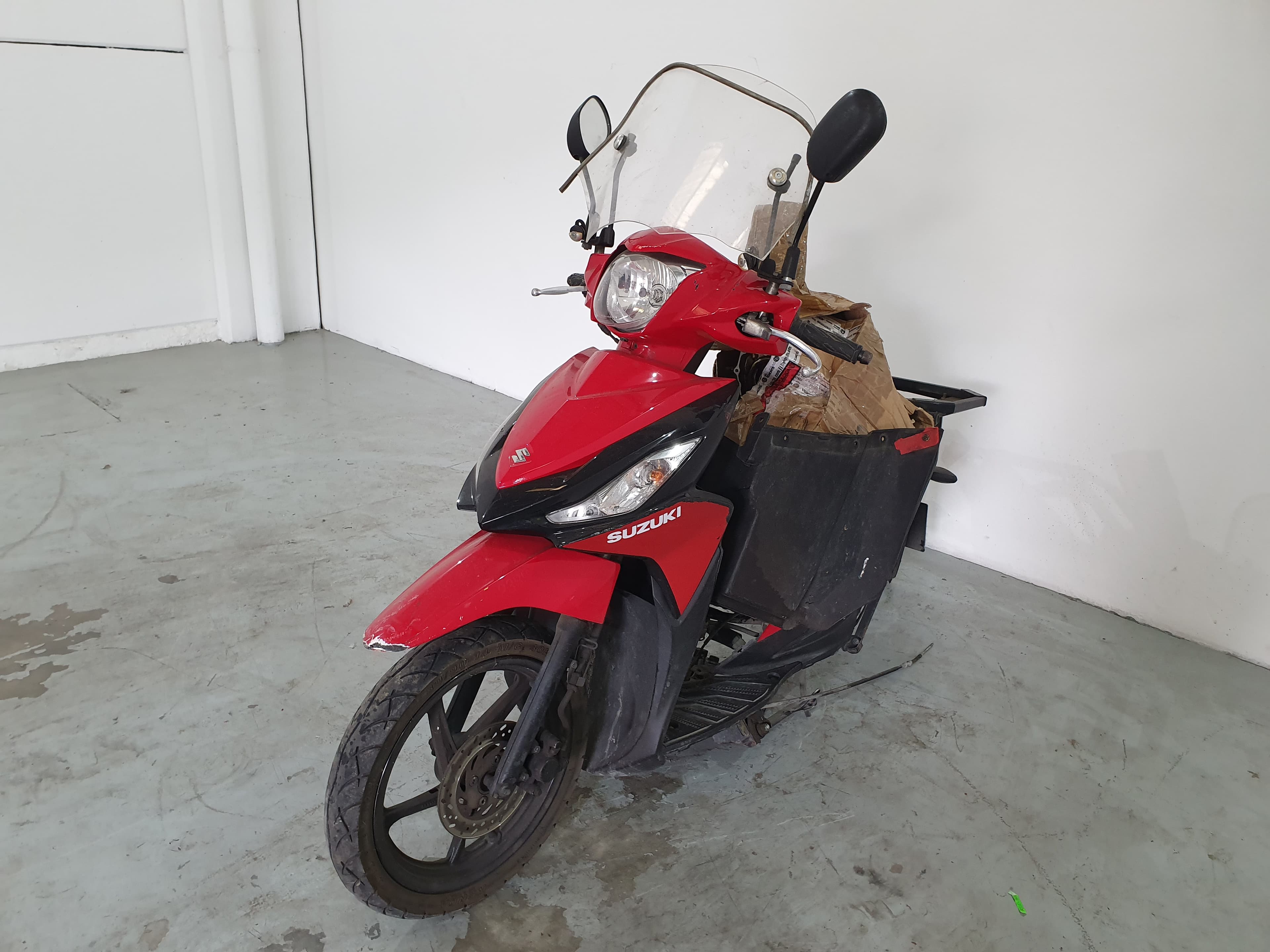 Motociclo Suzuki UK 110 Adress · Ano 2016 — image 2