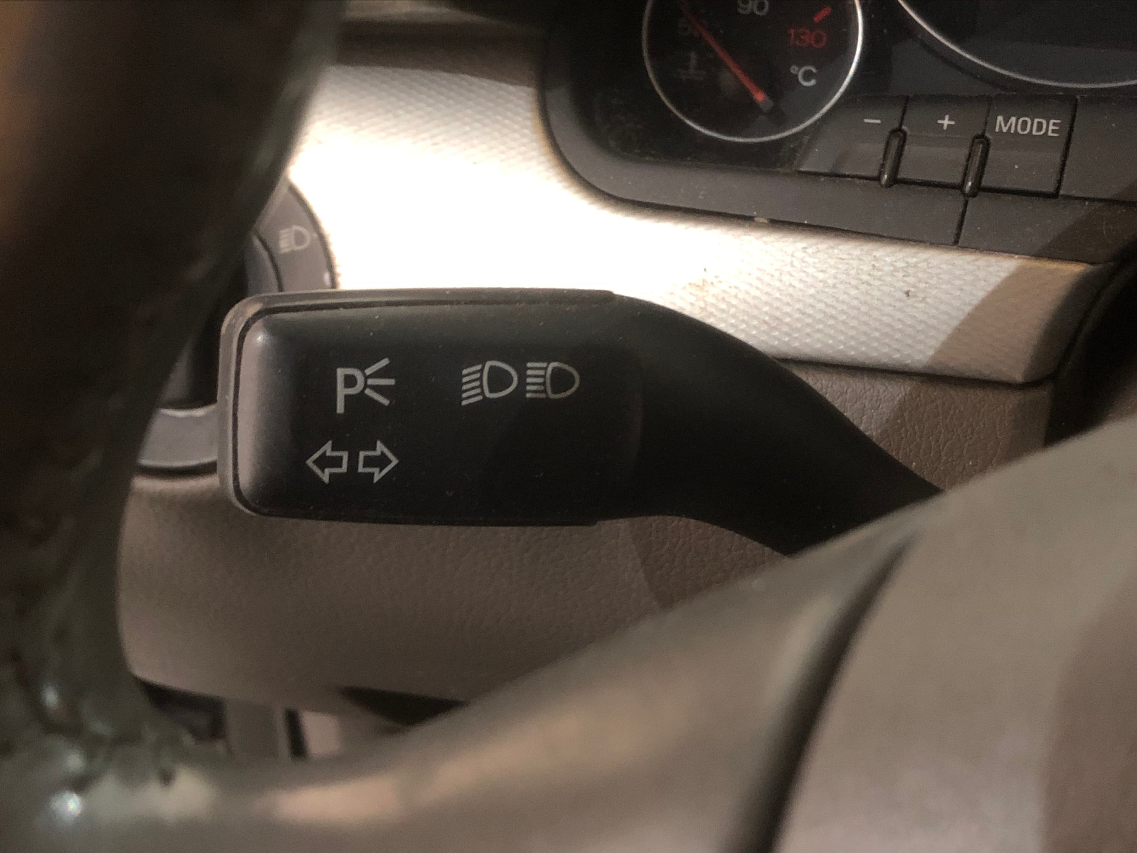 Audi A4 1.9 TDI · Ano 2004 — image 27
