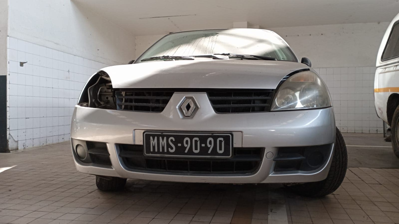 Renault Clio — image 4