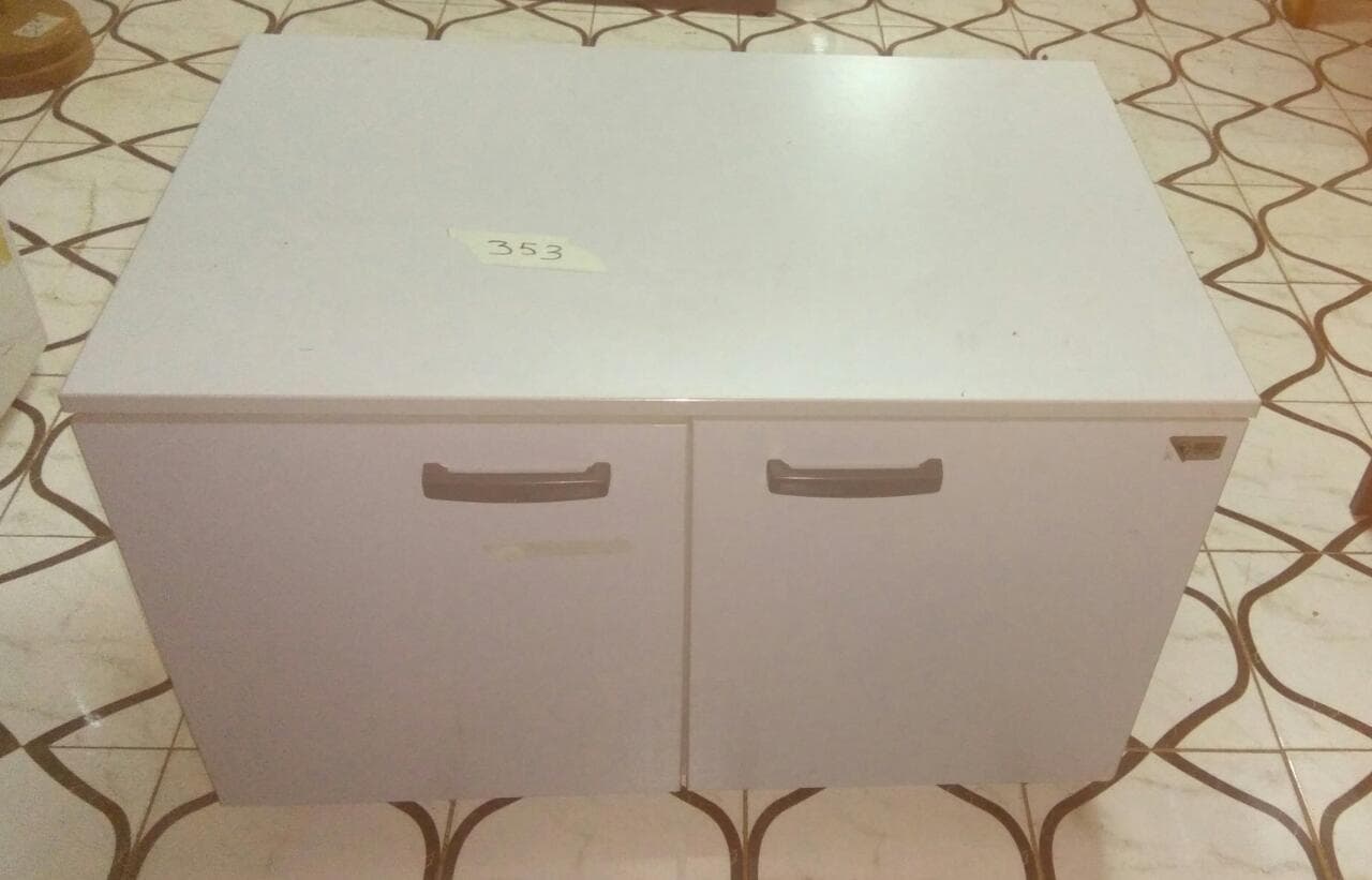 Mobilier (salle 1) — image 8
