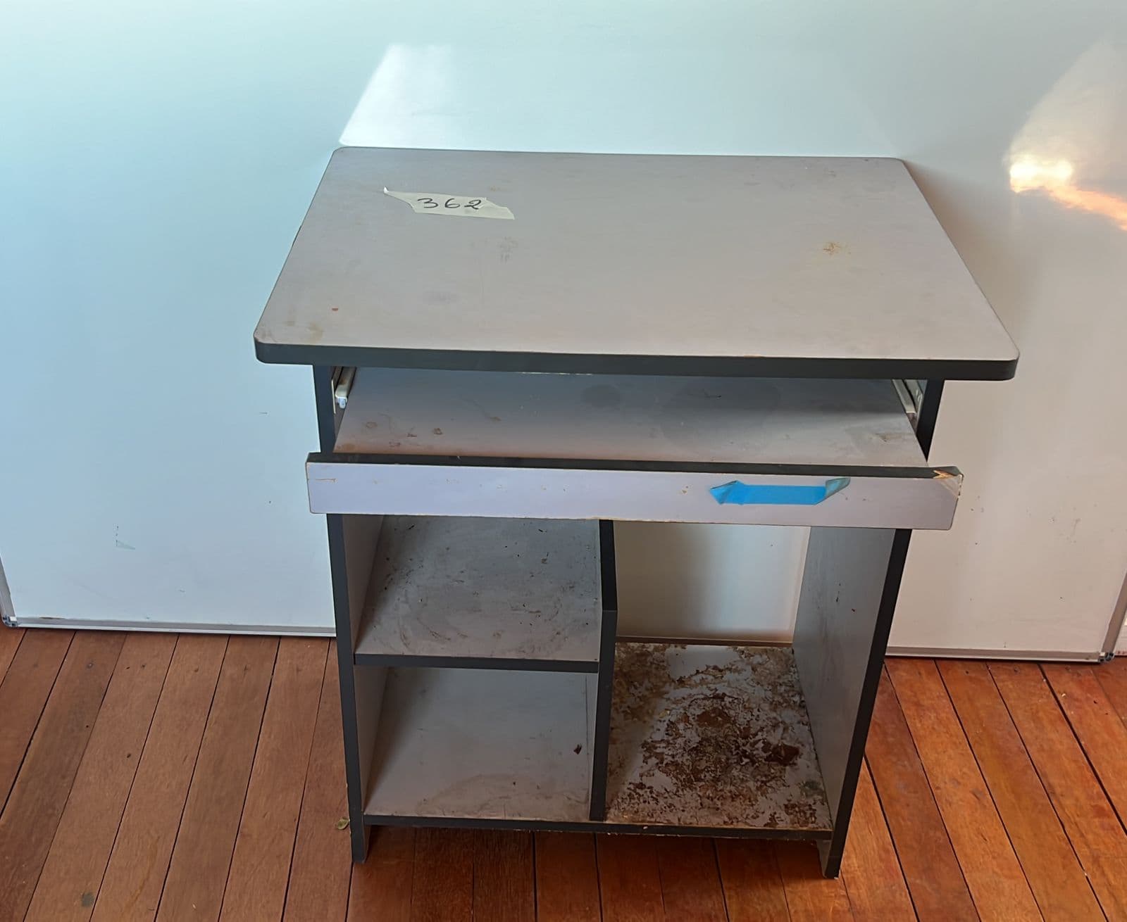 Mobilier (salle 4) — image 8