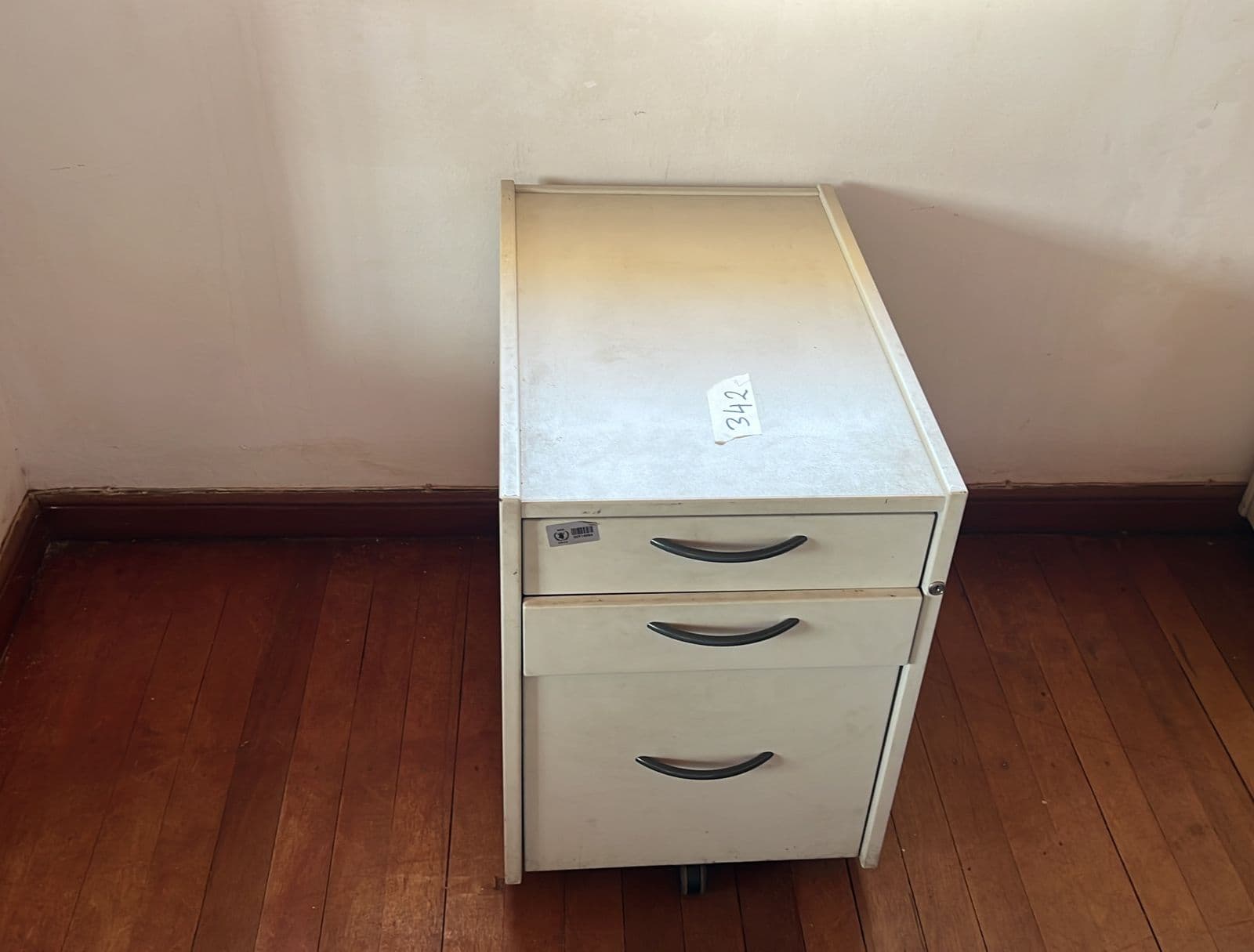 Mobilier (salle 4) — image 6