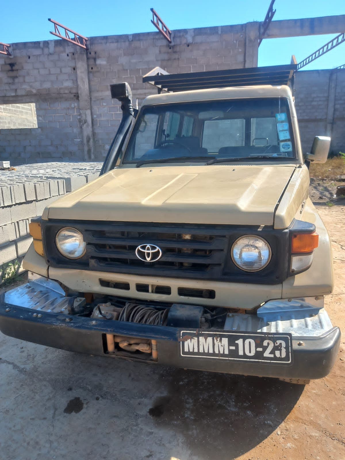 Toyota Landcruiser — imagen 1