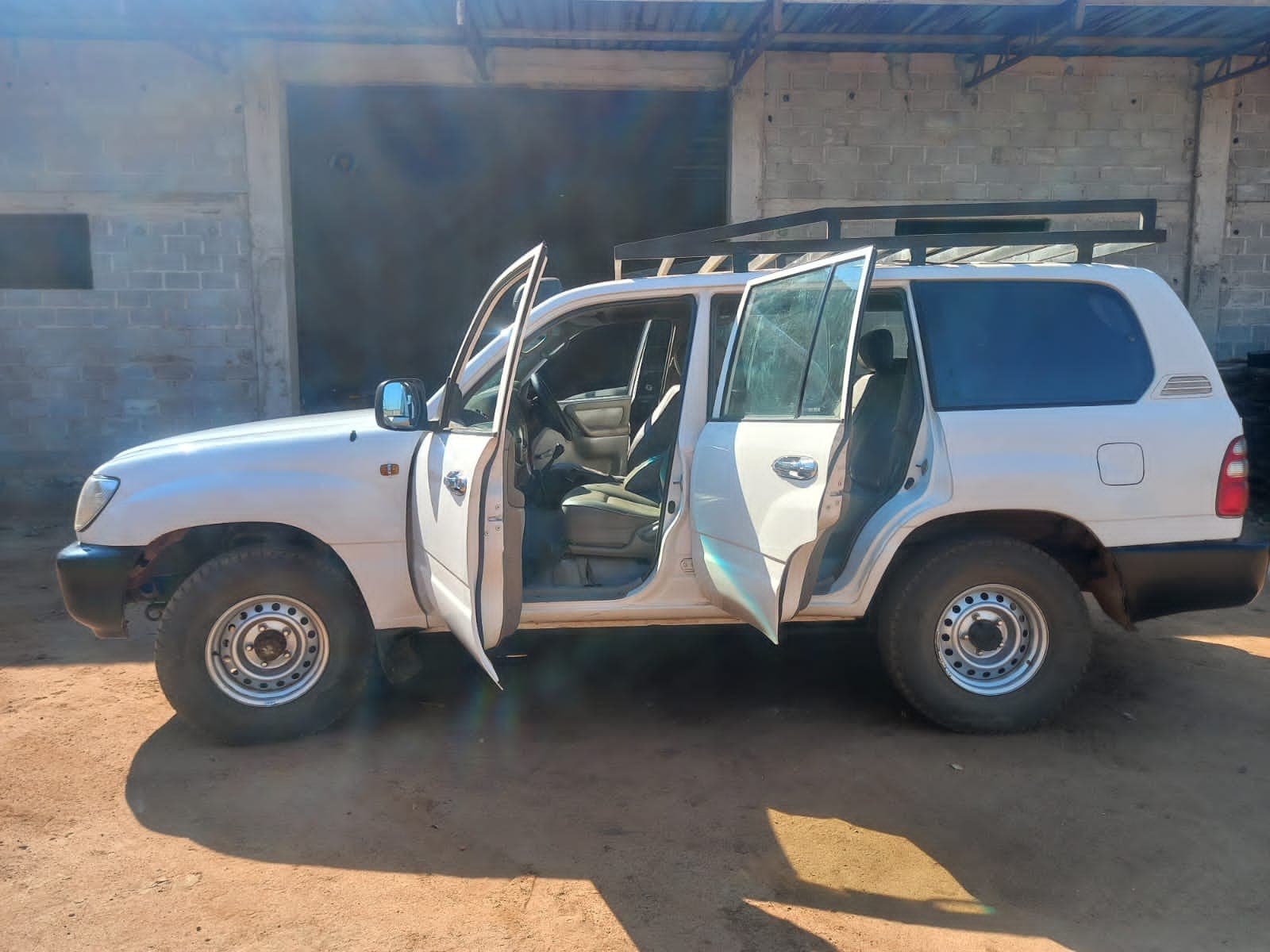 Toyota Landcruiser — imagen 6