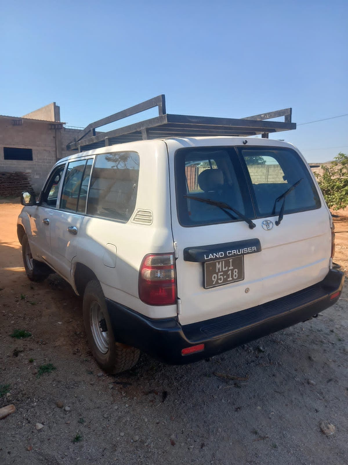 Toyota Landcruiser — imagen 7