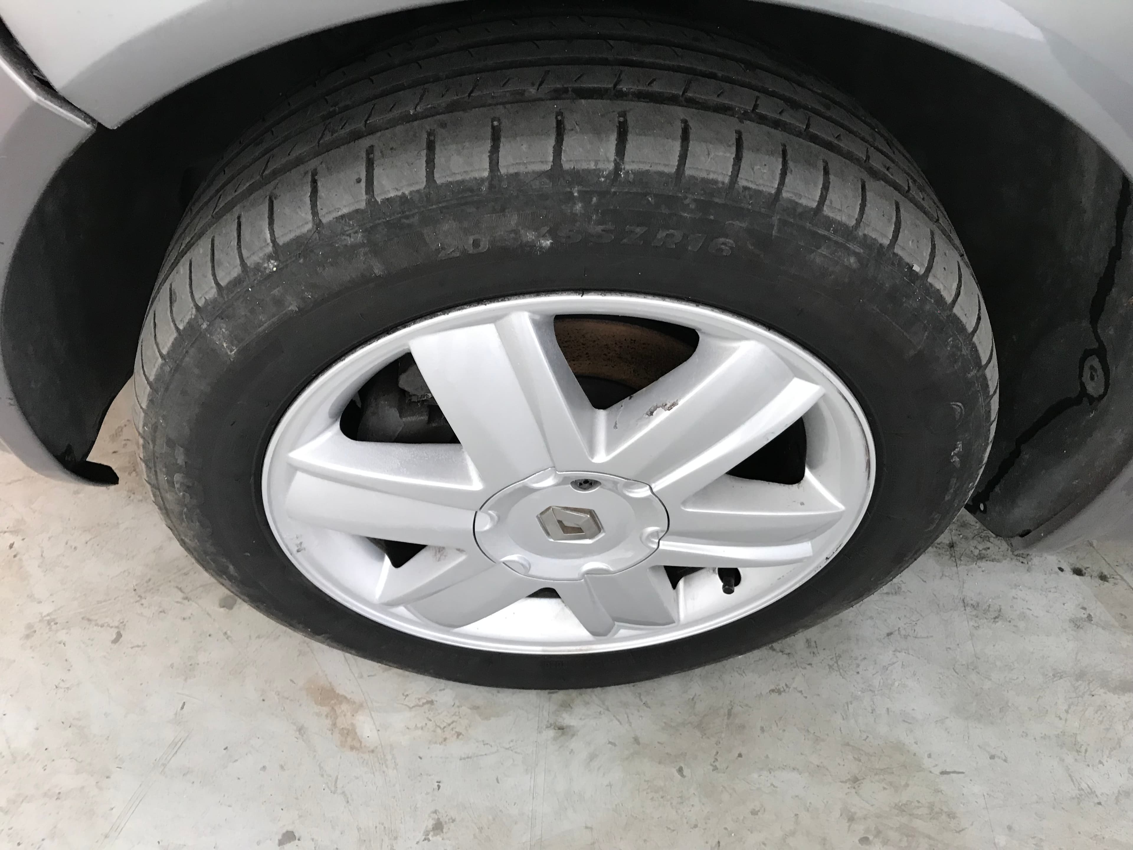 Renault Mégane 1.5DCI · Ano 2004 — imagem 8