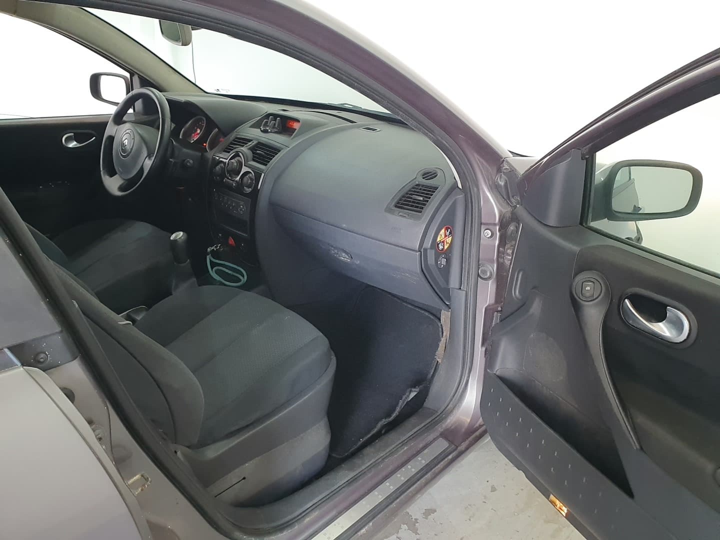 Renault Mégane 1.5DCI · Ano 2004 — imagem 23