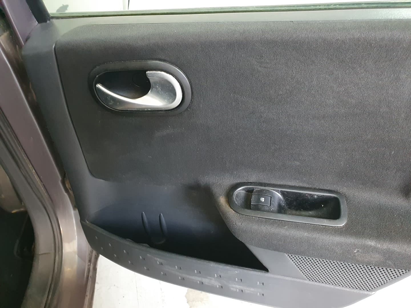 Renault Mégane 1.5DCI · Ano 2004 — imagem 28