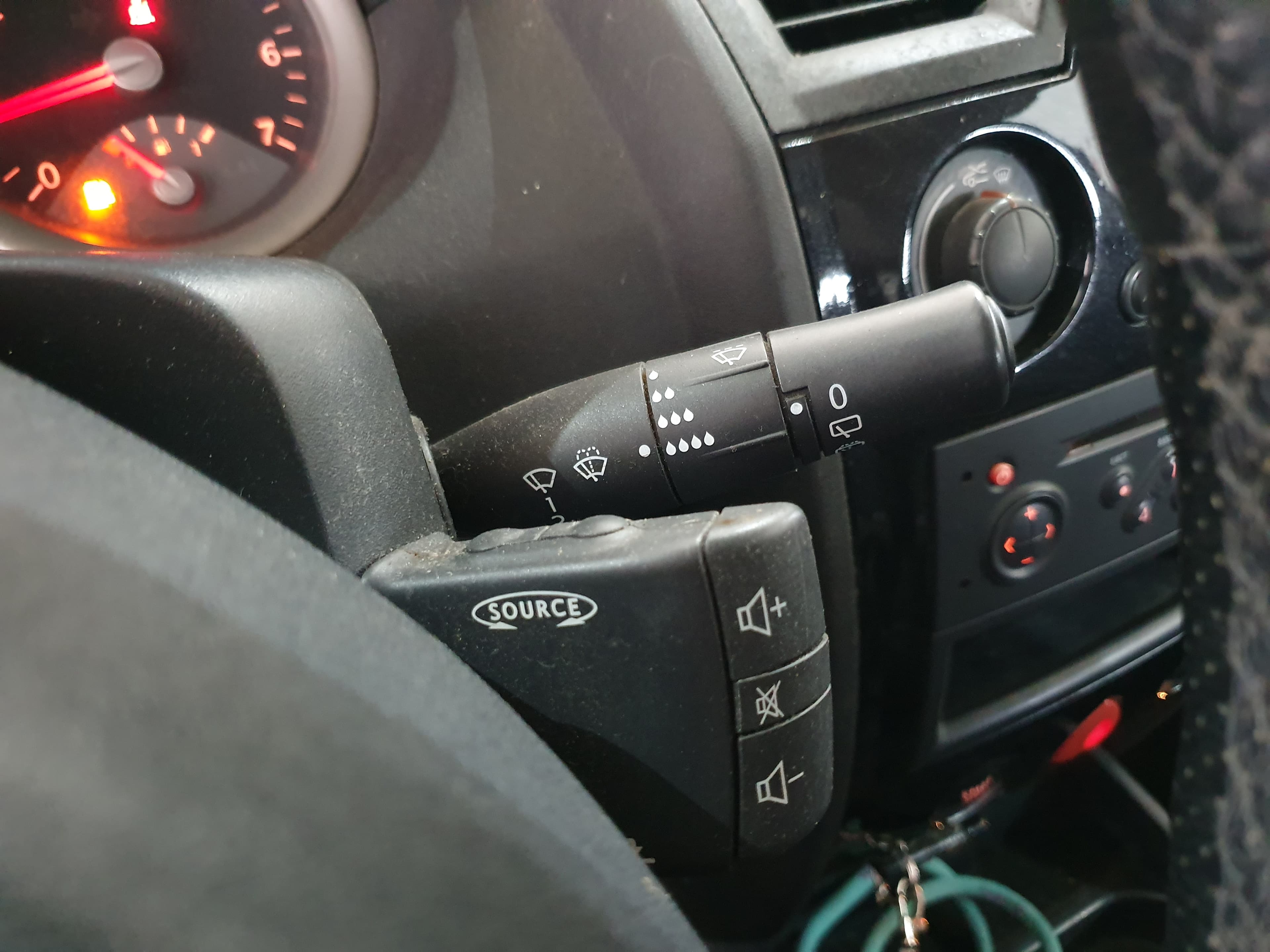 Renault Mégane 1.5DCI · Ano 2004 — imagem 40