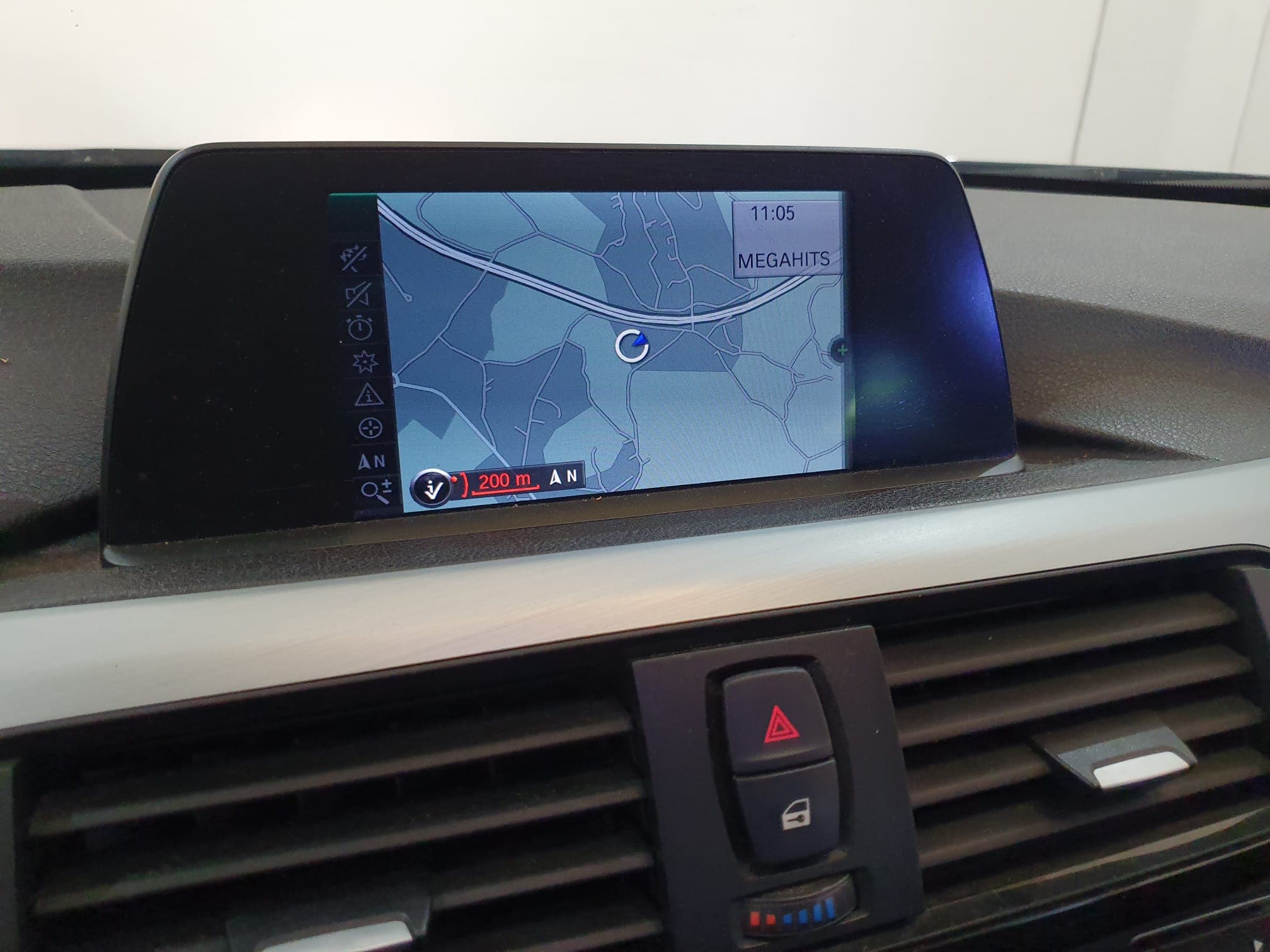 BMW 320D · Ano 2013 — imagem 36