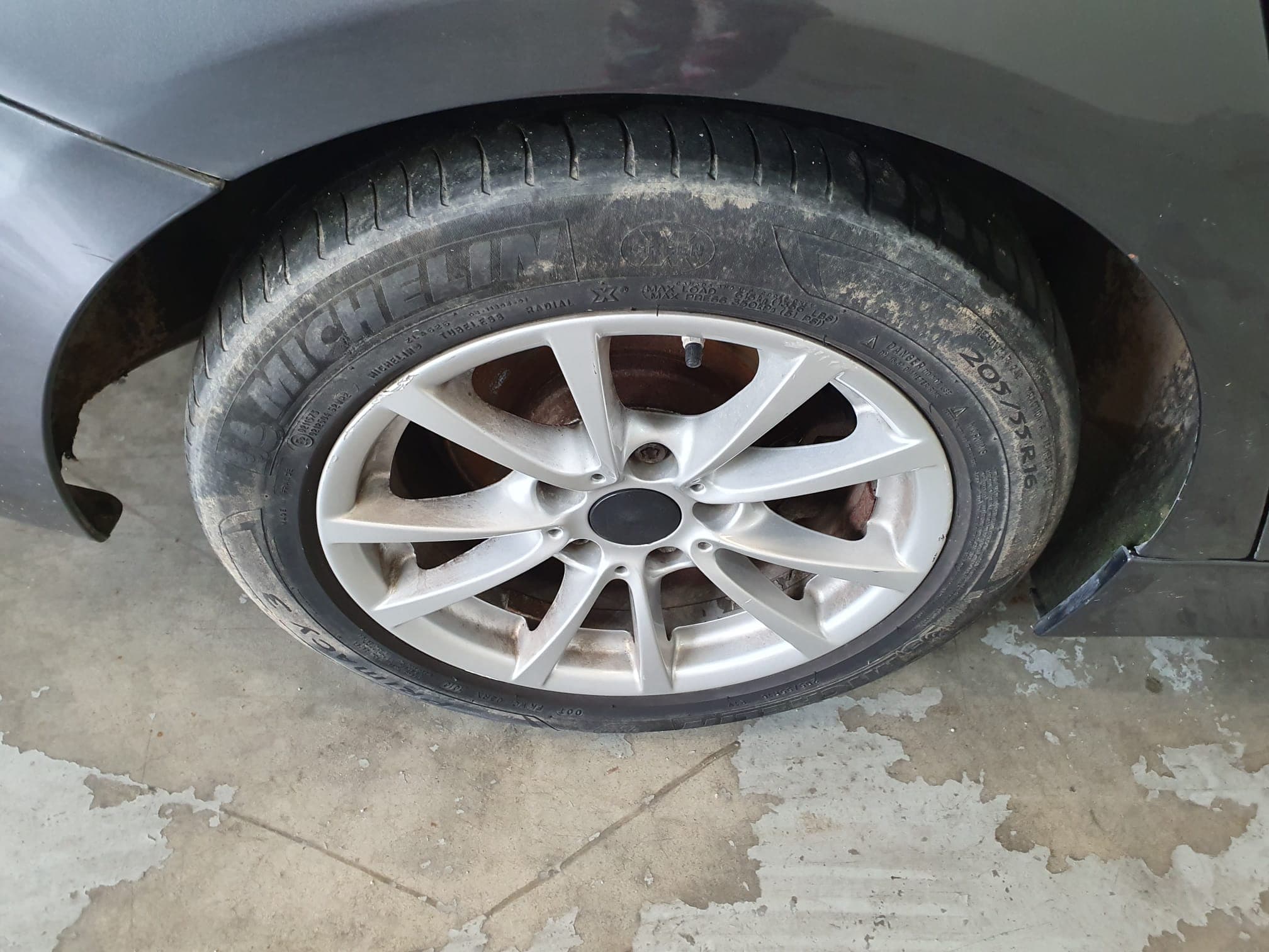 BMW 320D · Ano 2013 — imagem 18