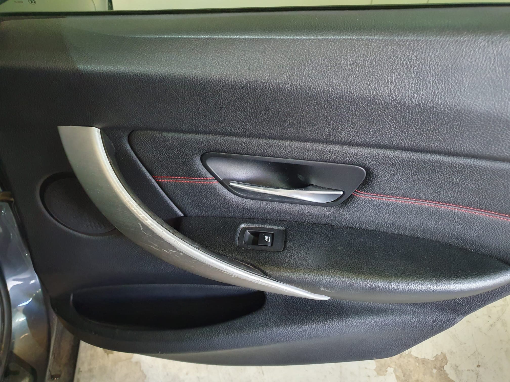 BMW 320D · Ano 2013 — imagem 34