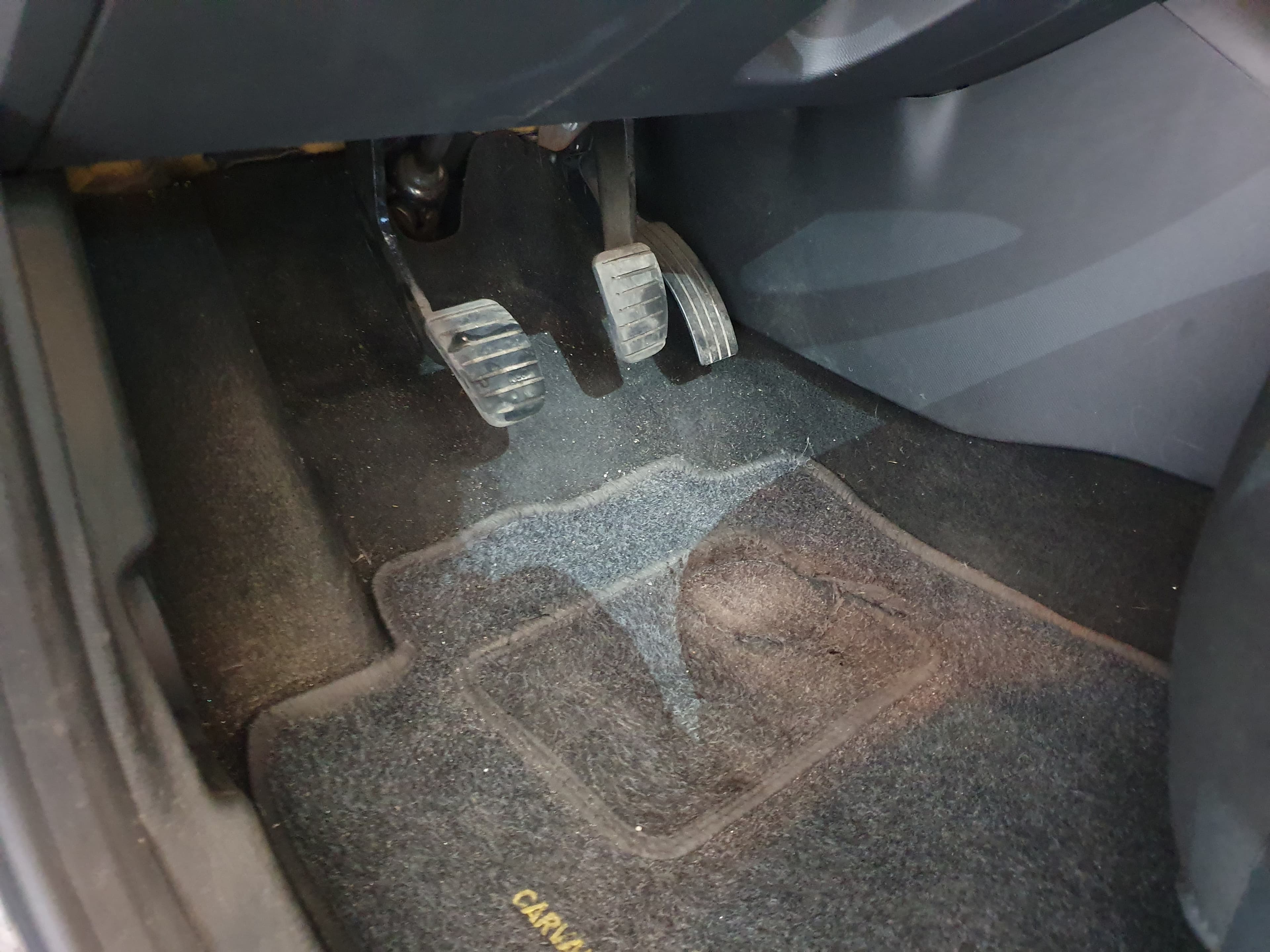 Renault Captur 1.5 DCI · Ano 2014 — imagen 31