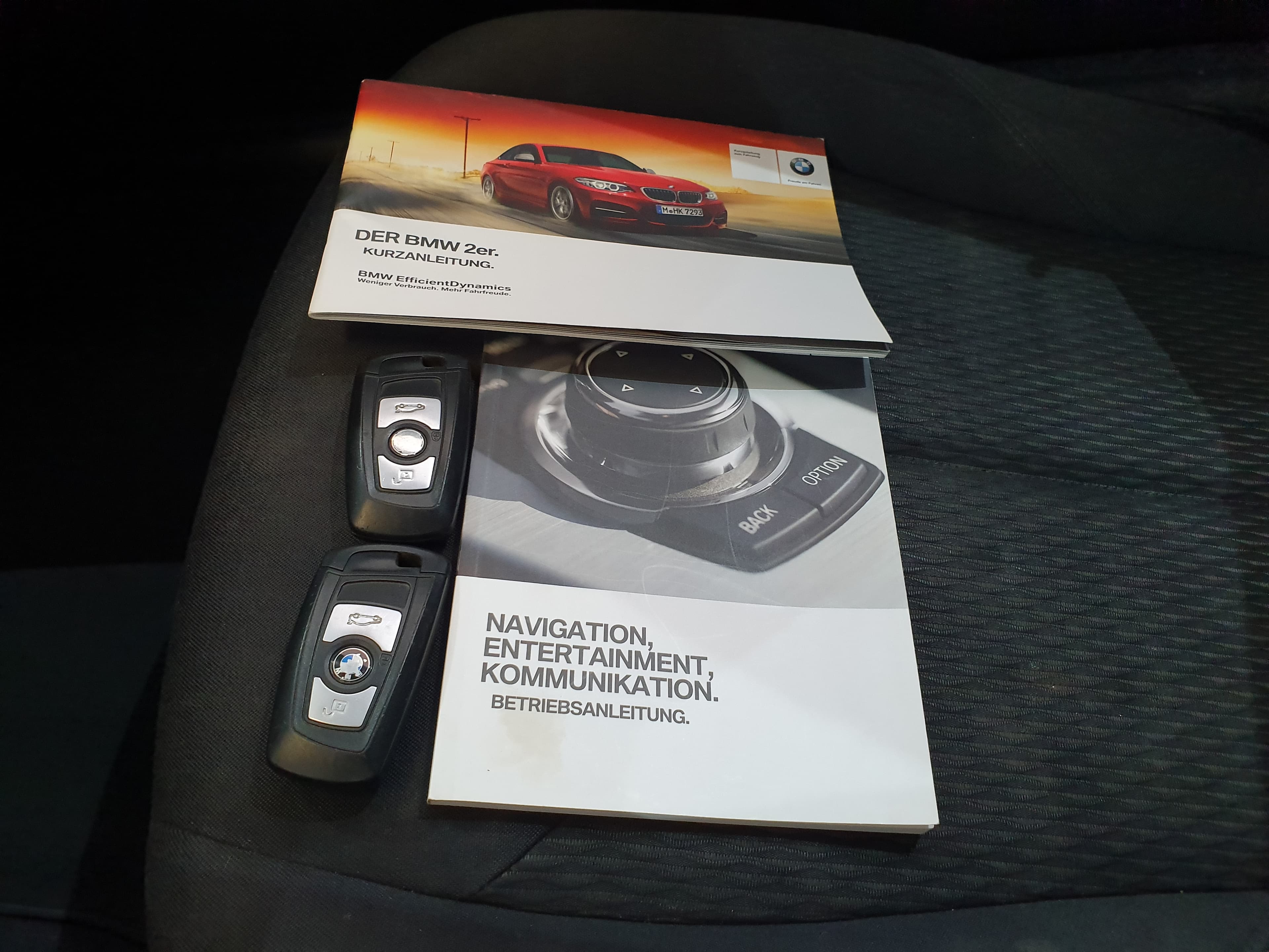 BMW 220D Coupé · Ano 2014 — imagem 37