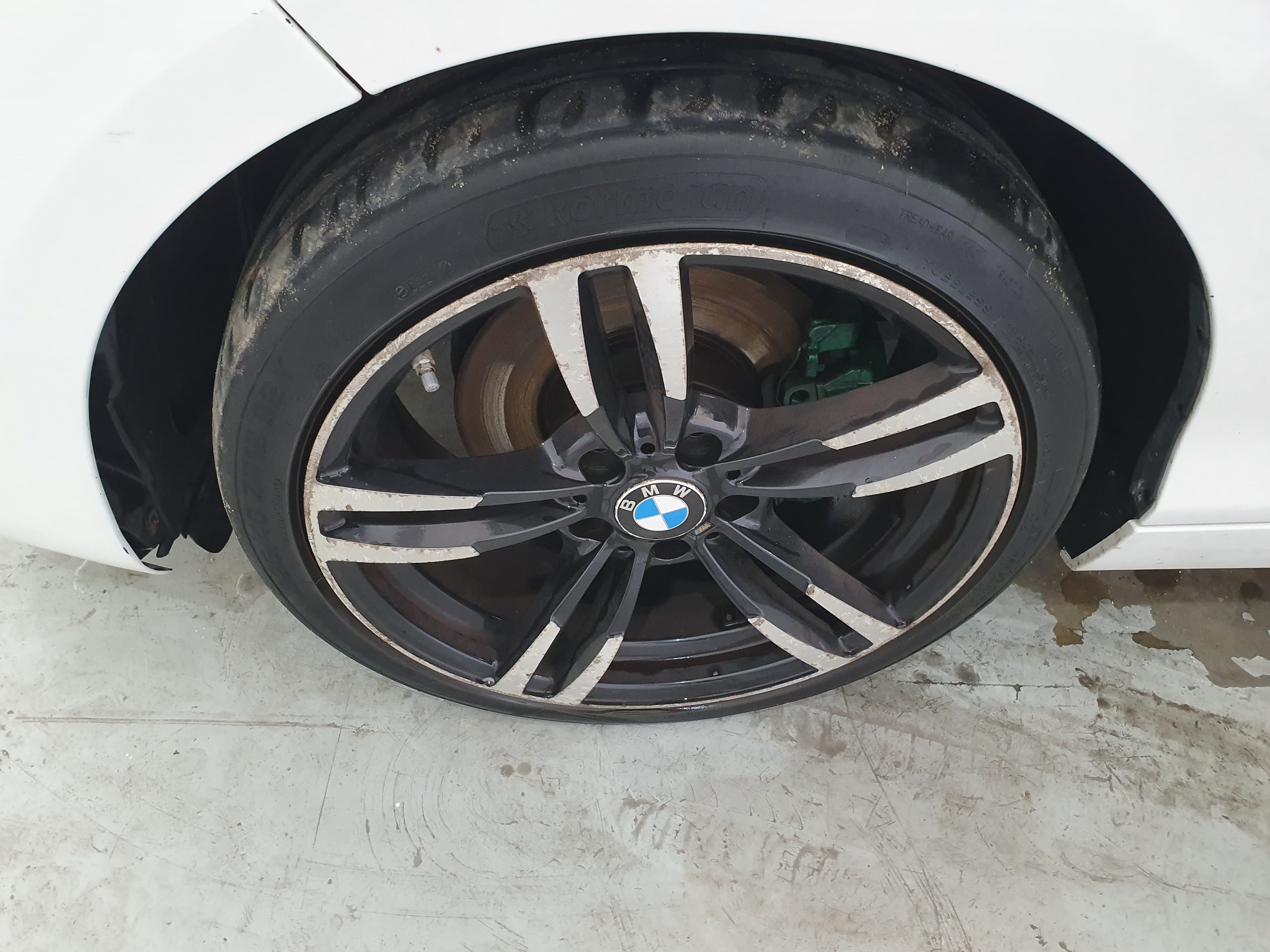 BMW 220D Coupé · Ano 2014 — imagem 16