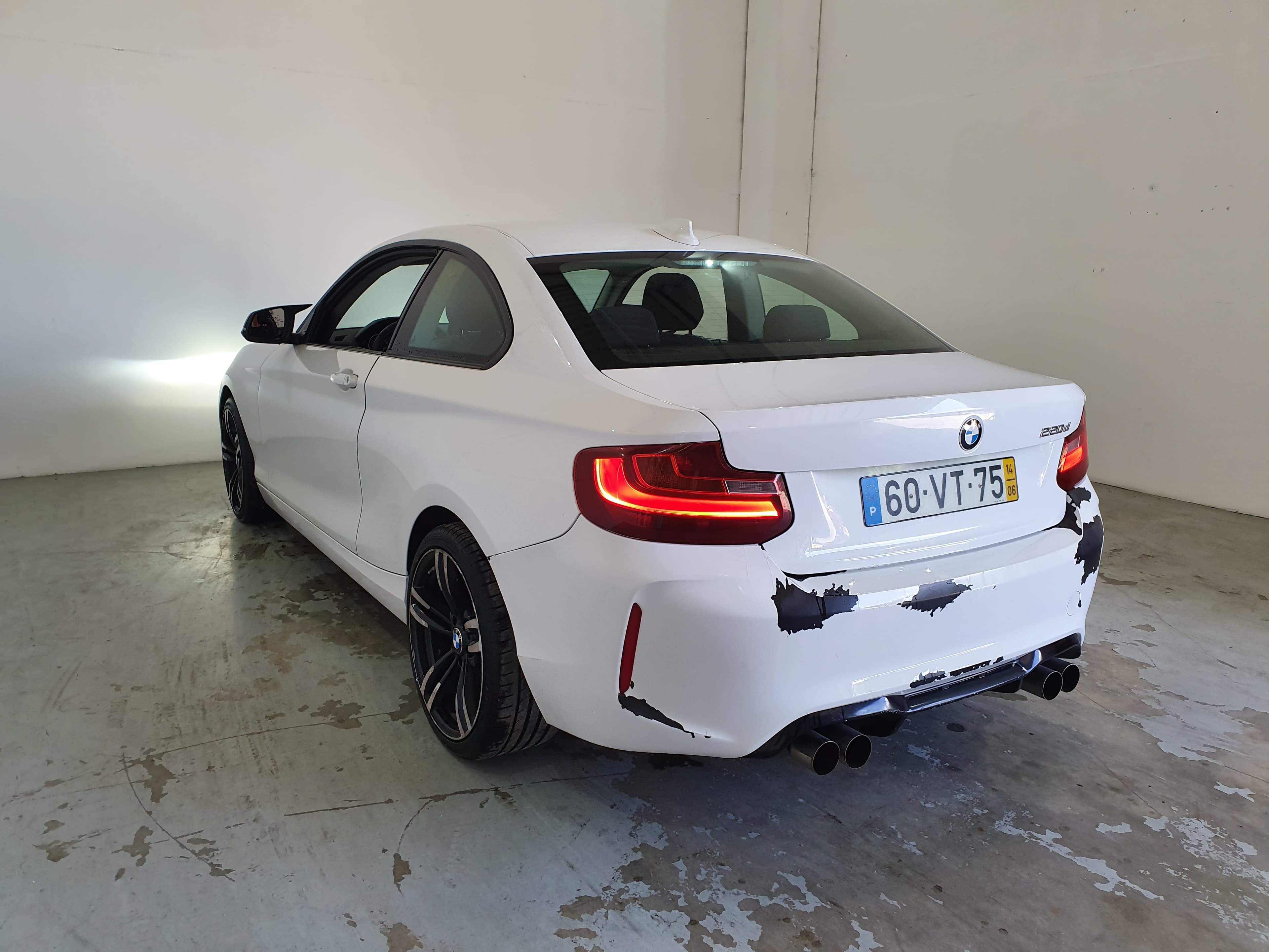 BMW 220D Coupé · Ano 2014 — imagem 5