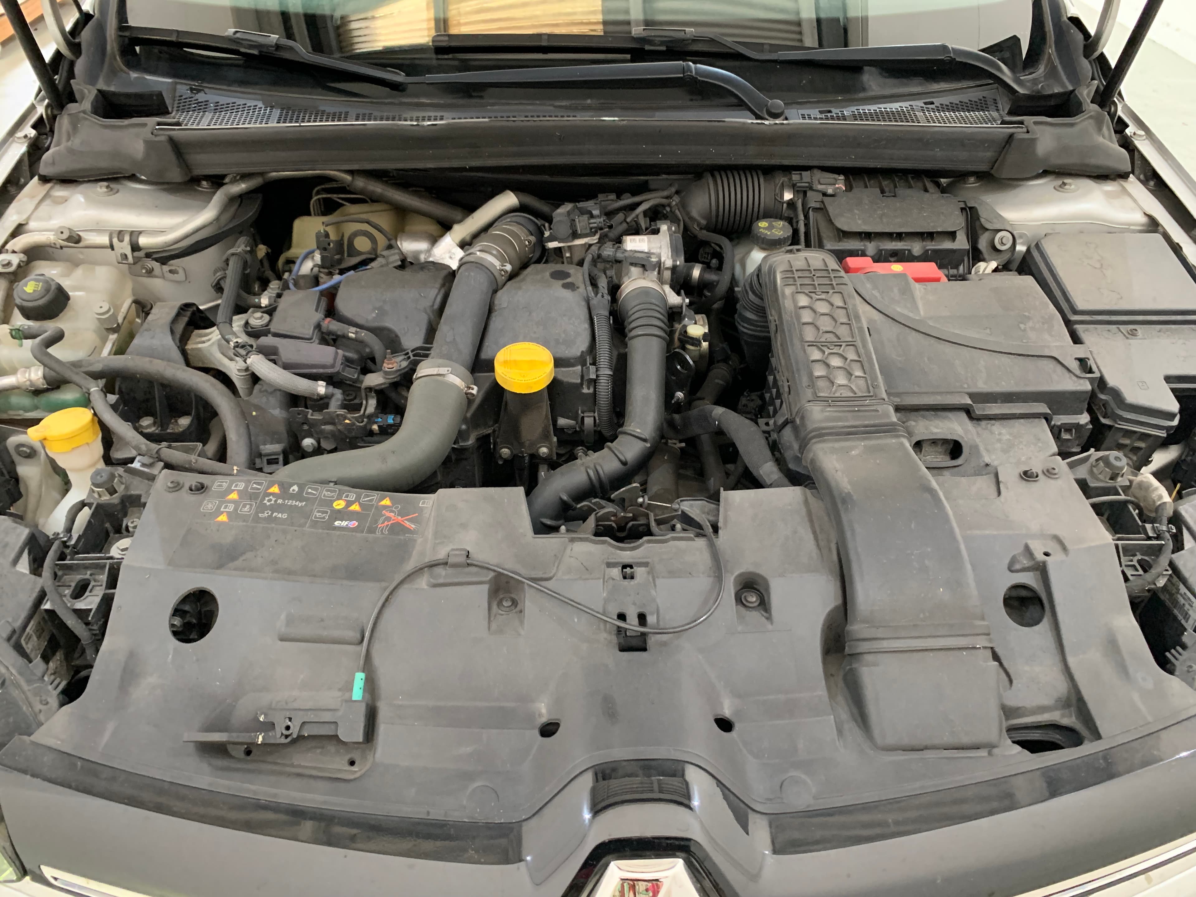 Renault Mégane 1.5 · Ano 2016 — imagem 14