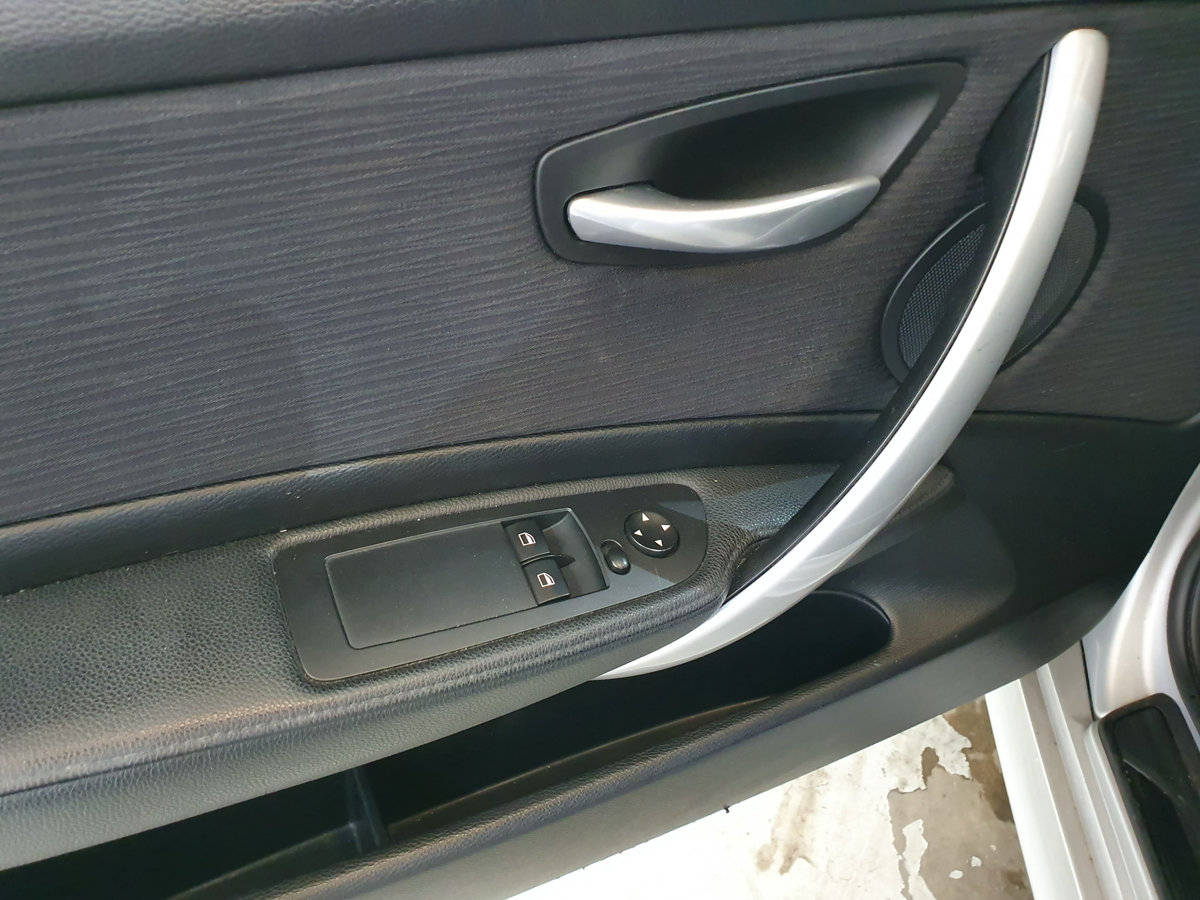 BMW 118D · Ano 2008 — imagem 22