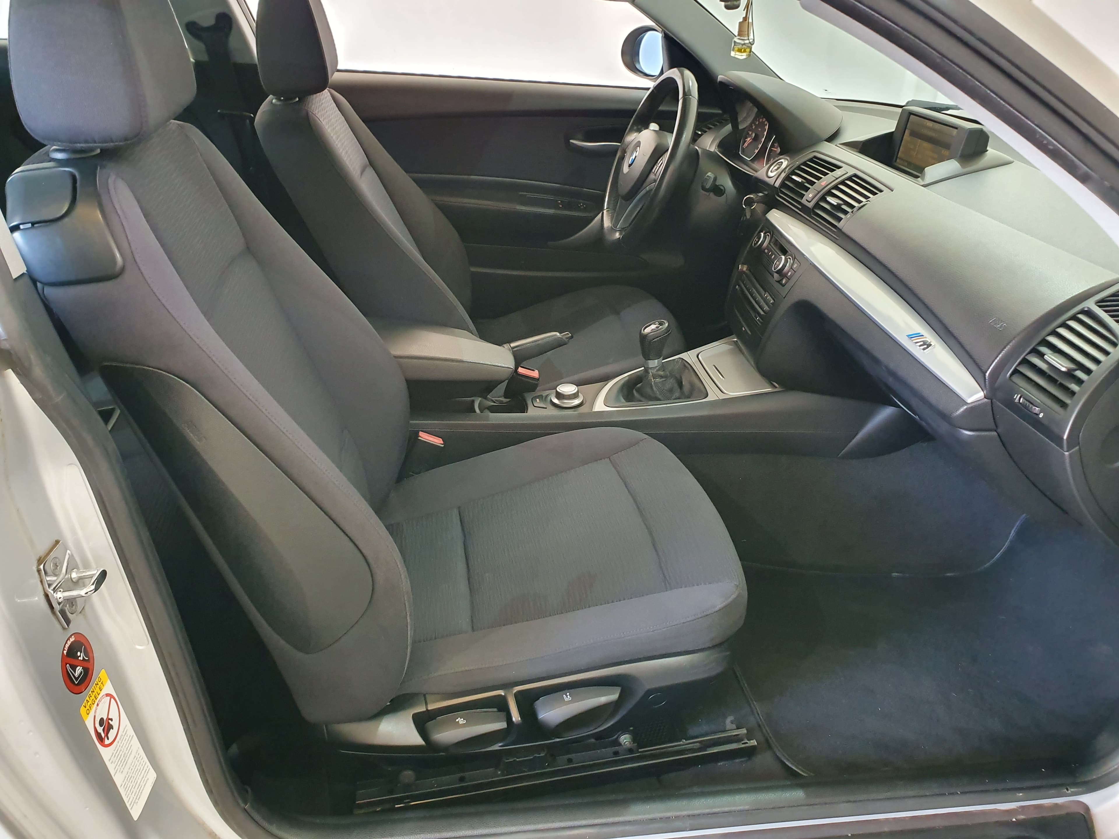 BMW 118D · Ano 2008 — imagem 20