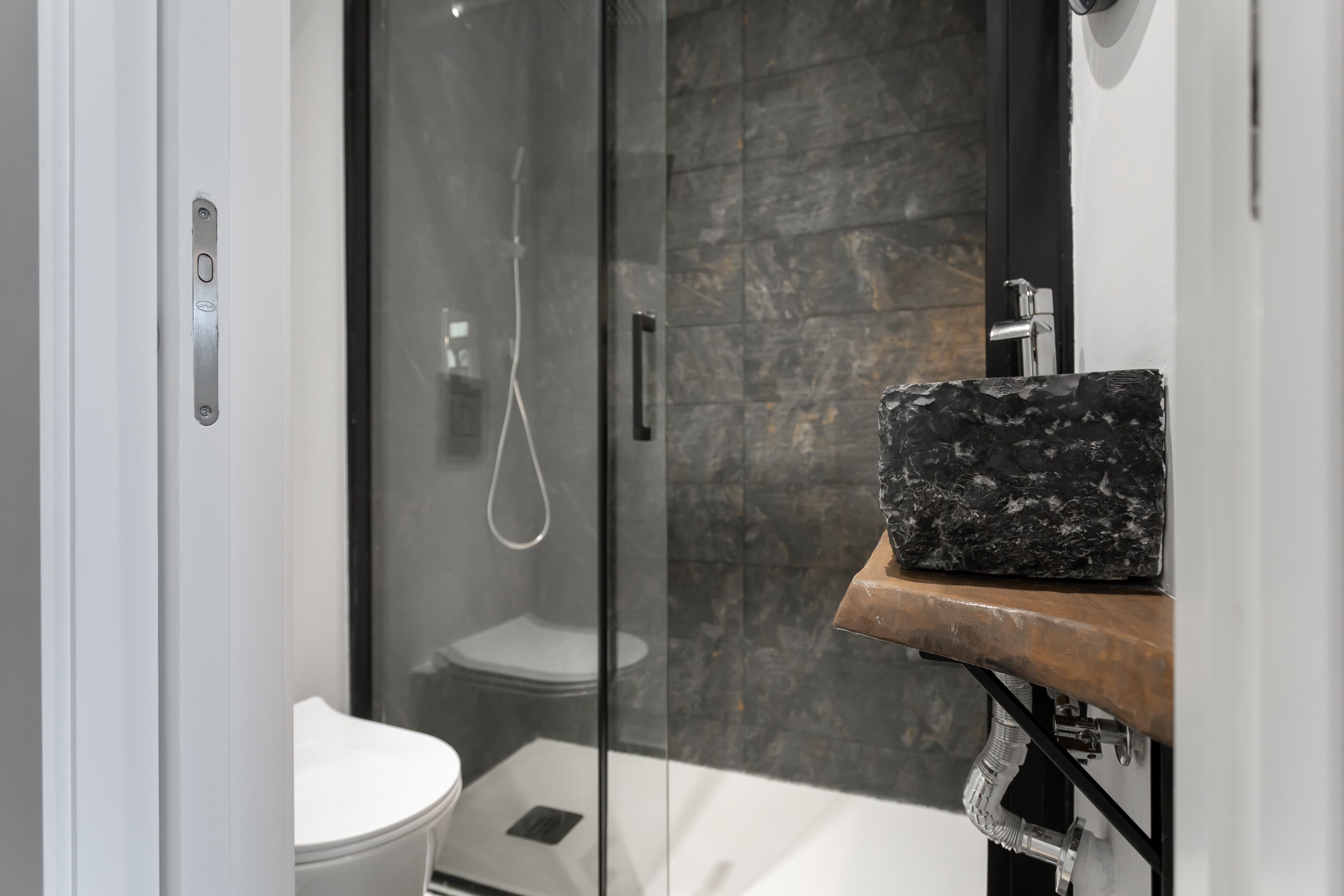 Apartamento T2 · Benfica, Lisboa — imagem 11