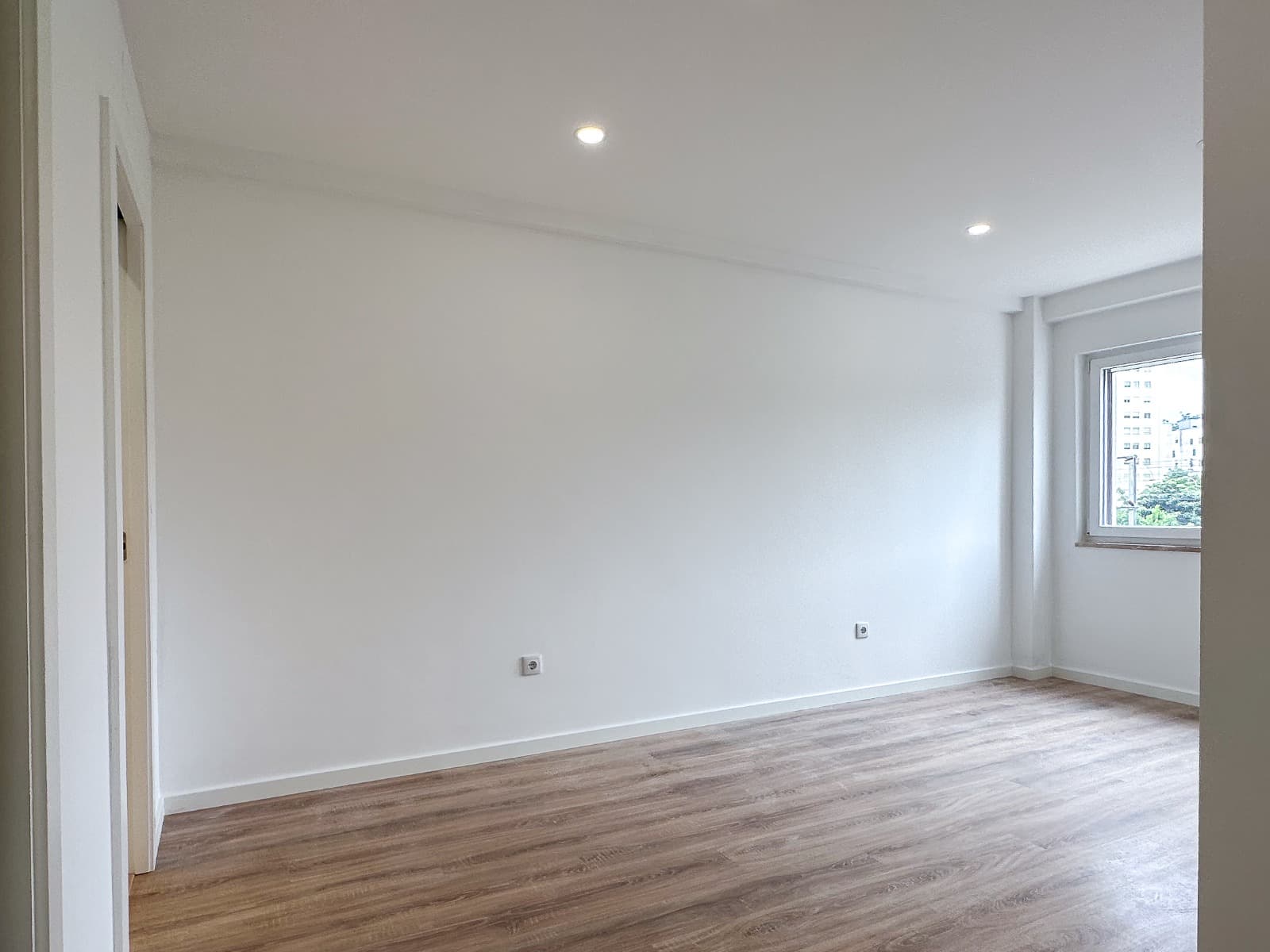 Apartamento T2 · Benfica, Lisboa — imagem 25