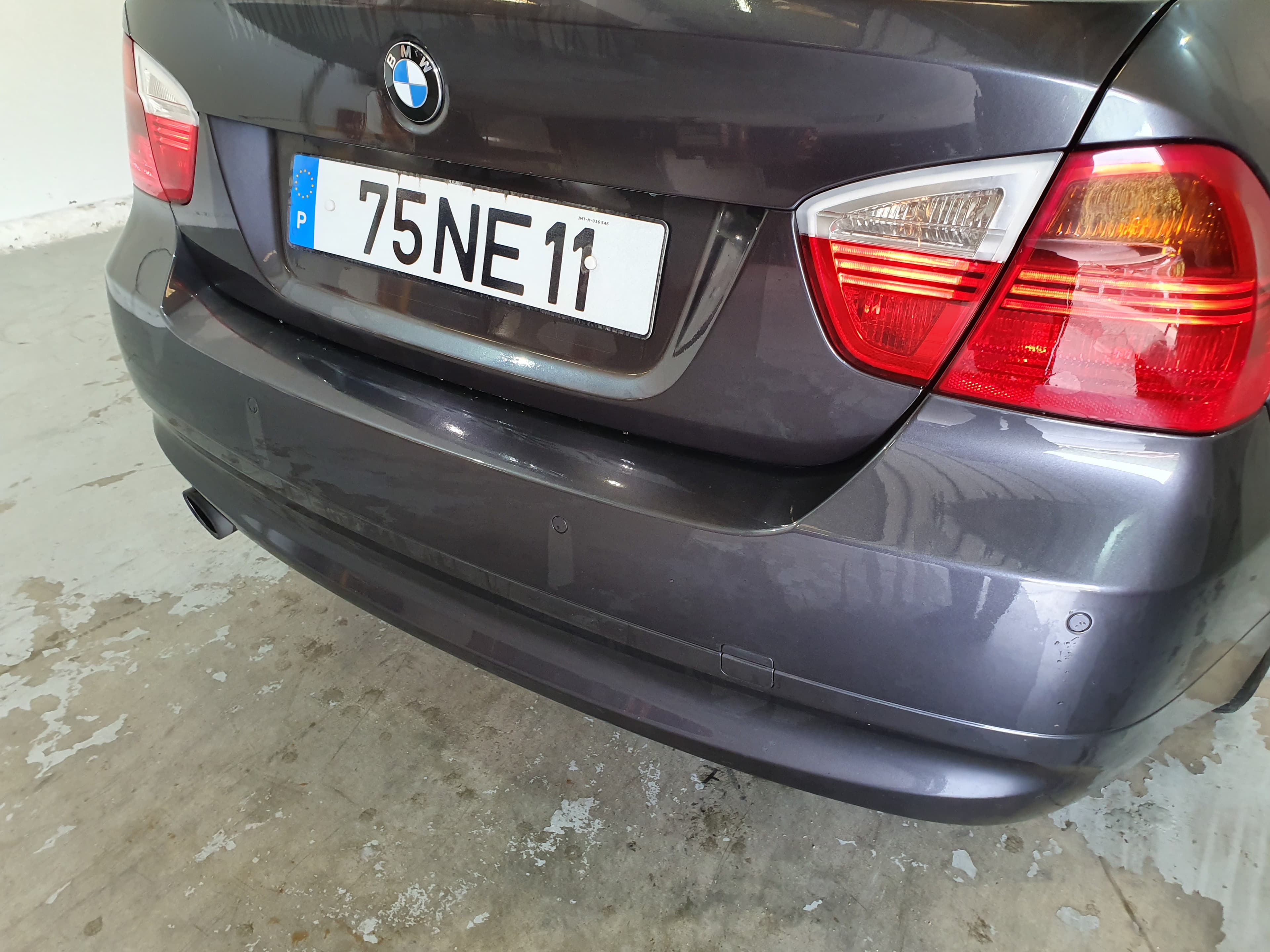 BMW 318D · Ano 2008 — imagem 7