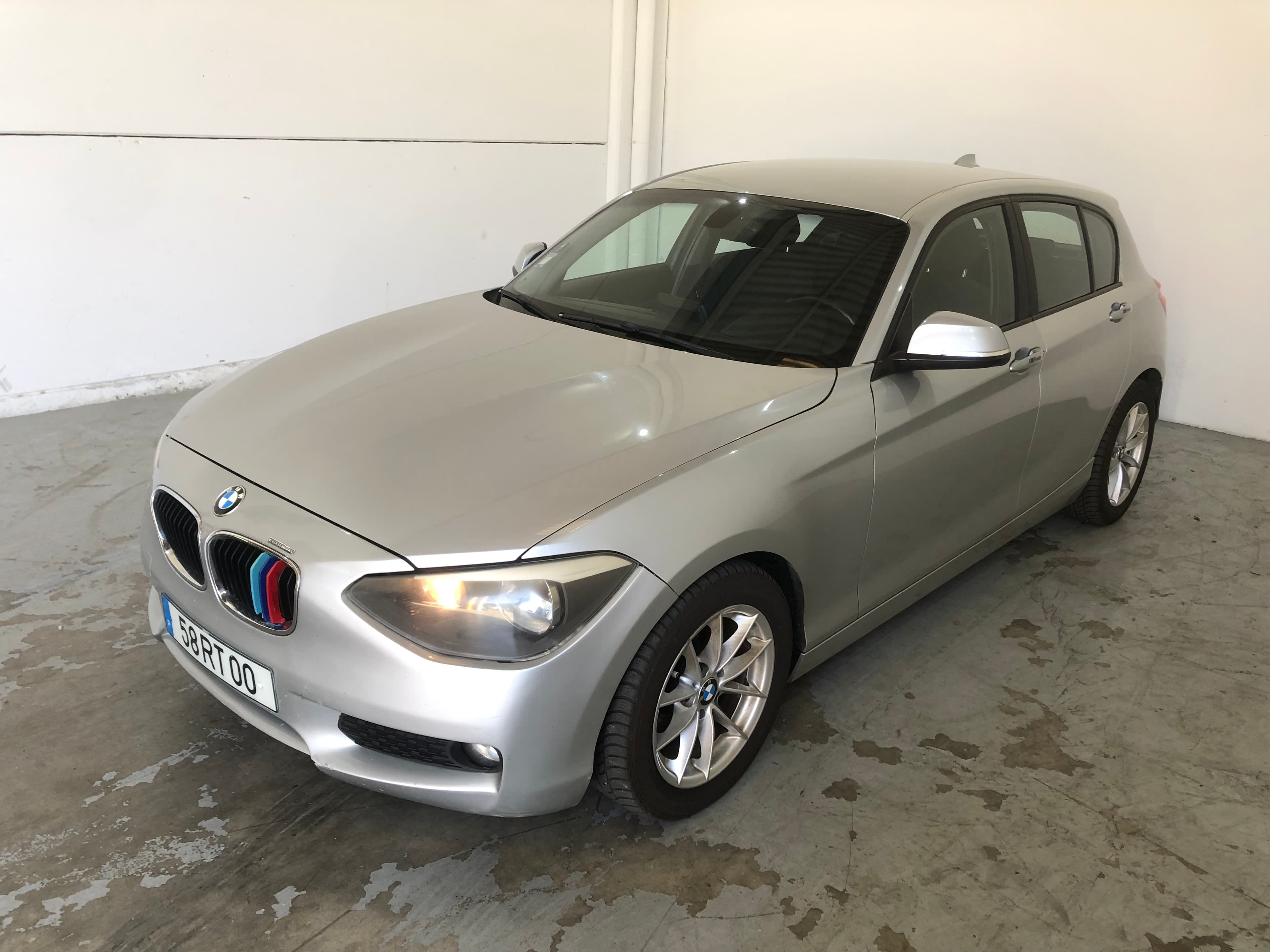 BMW 116D · Ano 2012 — imagen 3